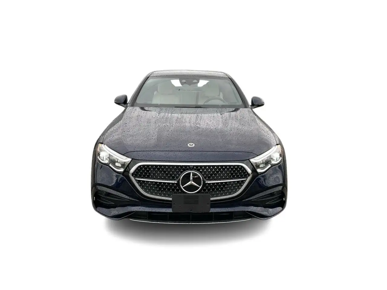 Mercedes-Benz E-Class снимка Mercedes-Benz E-Class