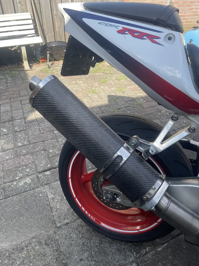 Honda CBR 900 fireblade rr - 1