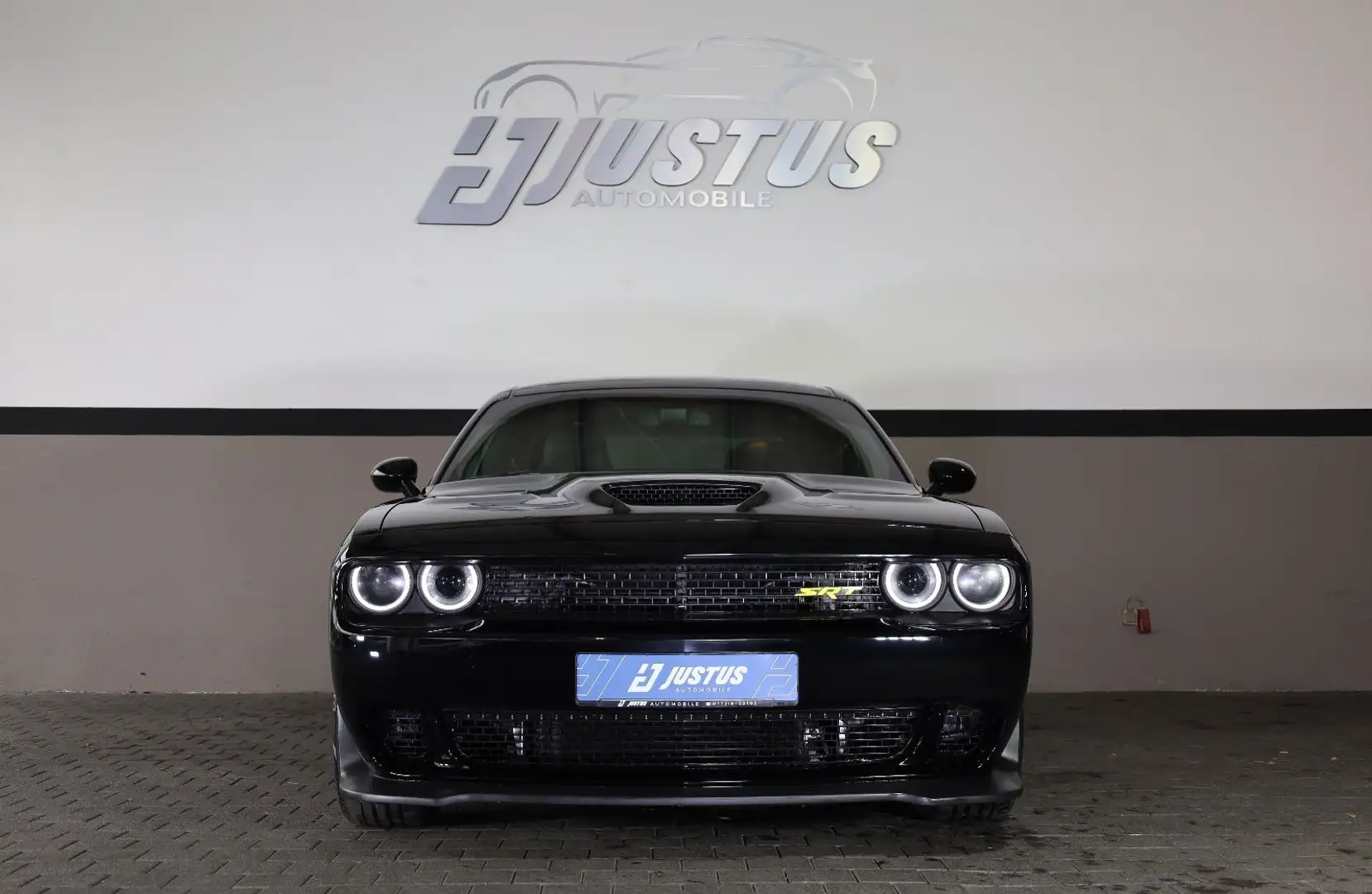 Dodge Challenger 6.4 R/T ScatPack/PerfPages/Alpine/R20 Zwart - 2