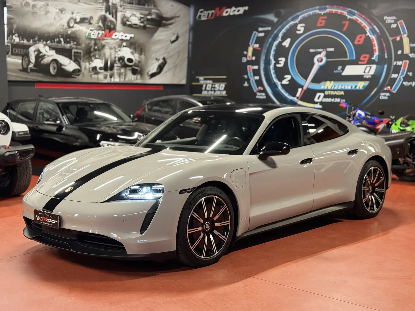 Porsche Taycan Performance Battery Plus Iva esposta - 1