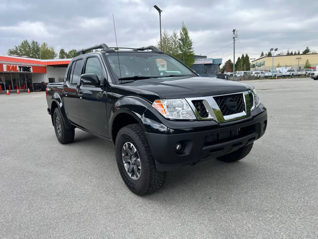 Nissan Frontier снимка Nissan Frontier