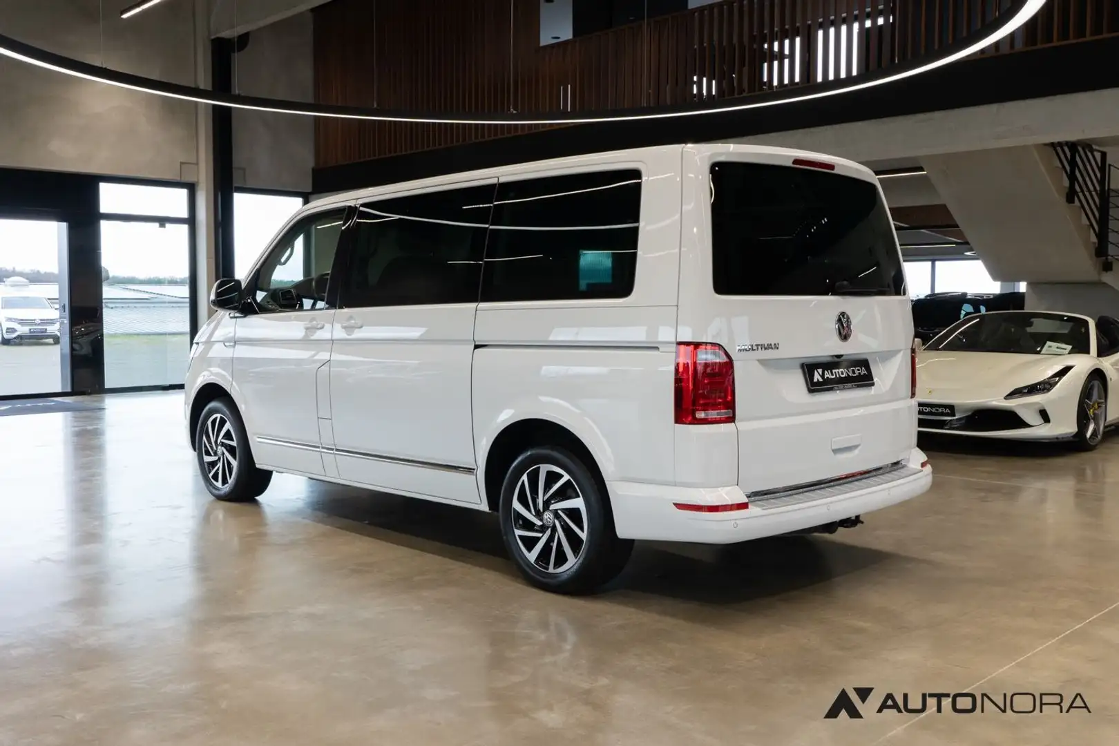 Volkswagen T6 Multivan Highline ACC Standheizung Navi Blanco - 2