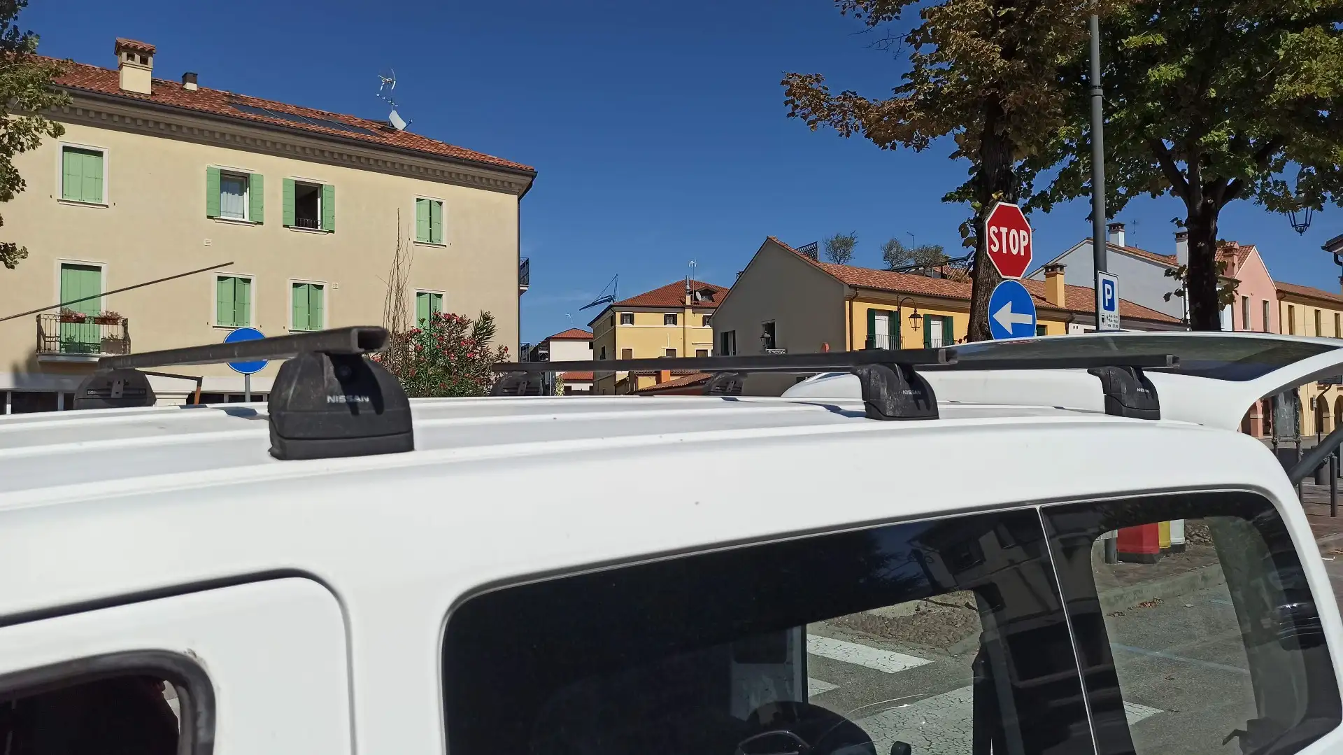 Nissan NV200 van 5 posti - 2