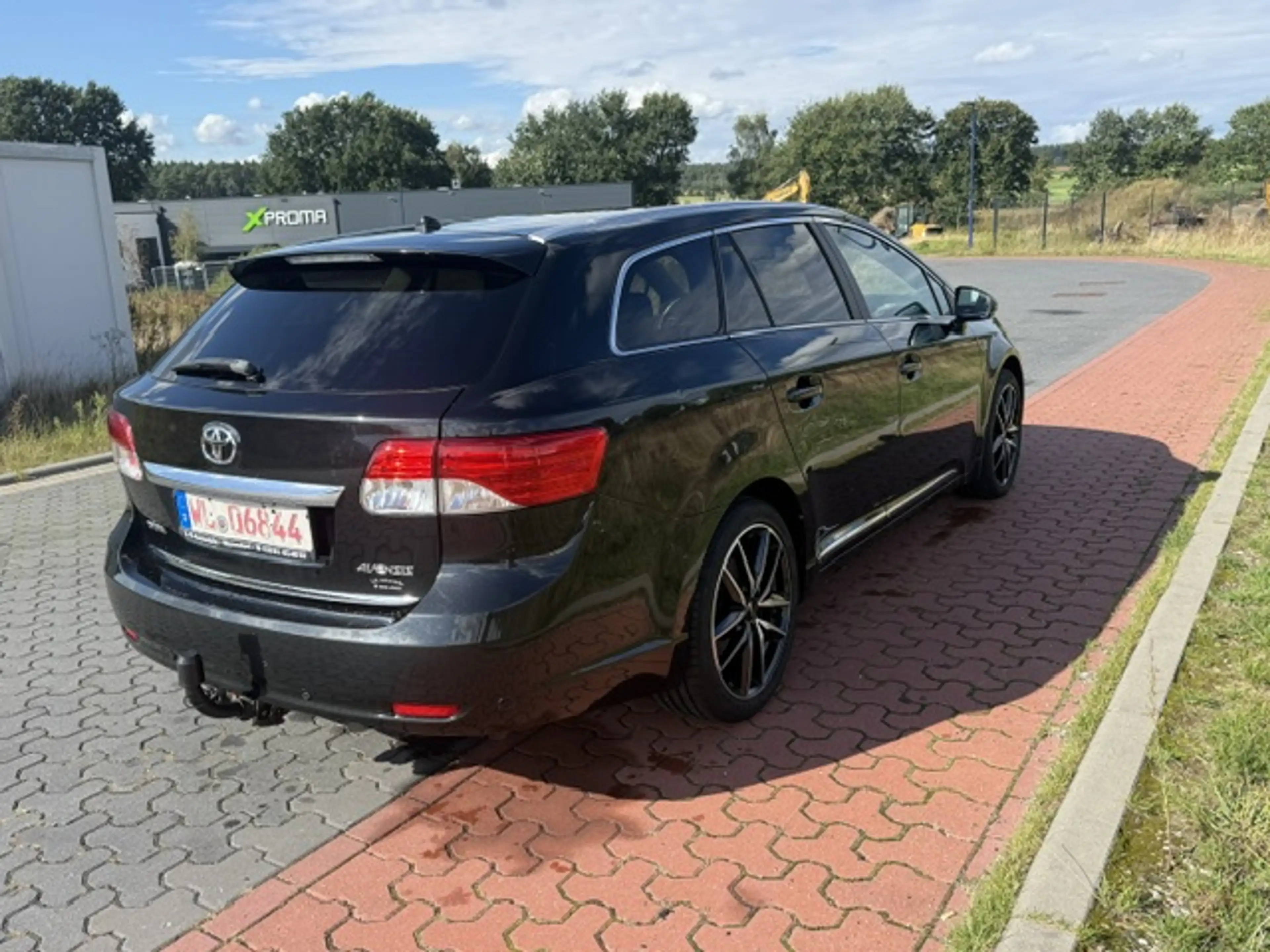 Toyota Avensis Executive+ — photo 10