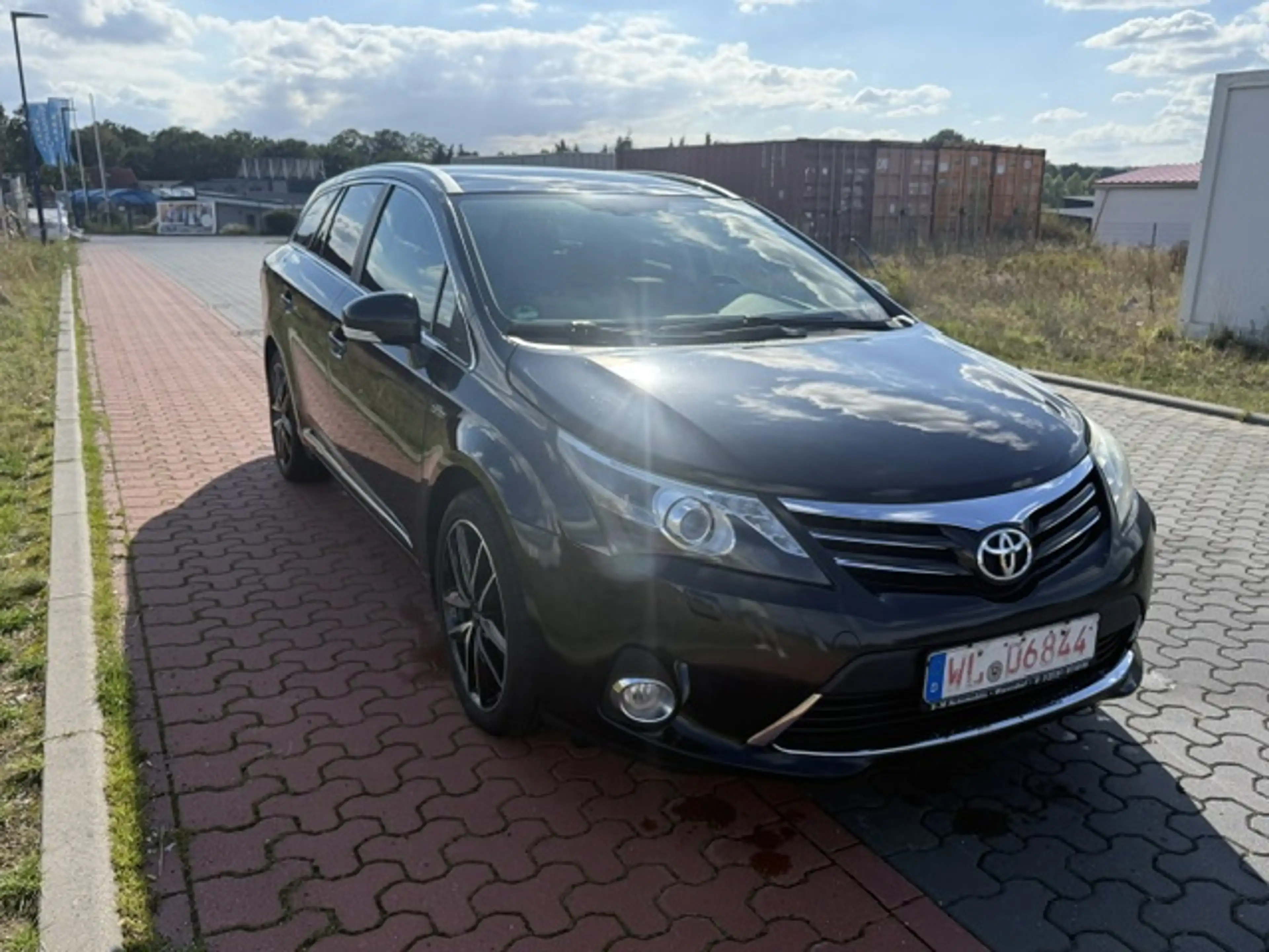 Toyota Avensis Executive+ — photo 15