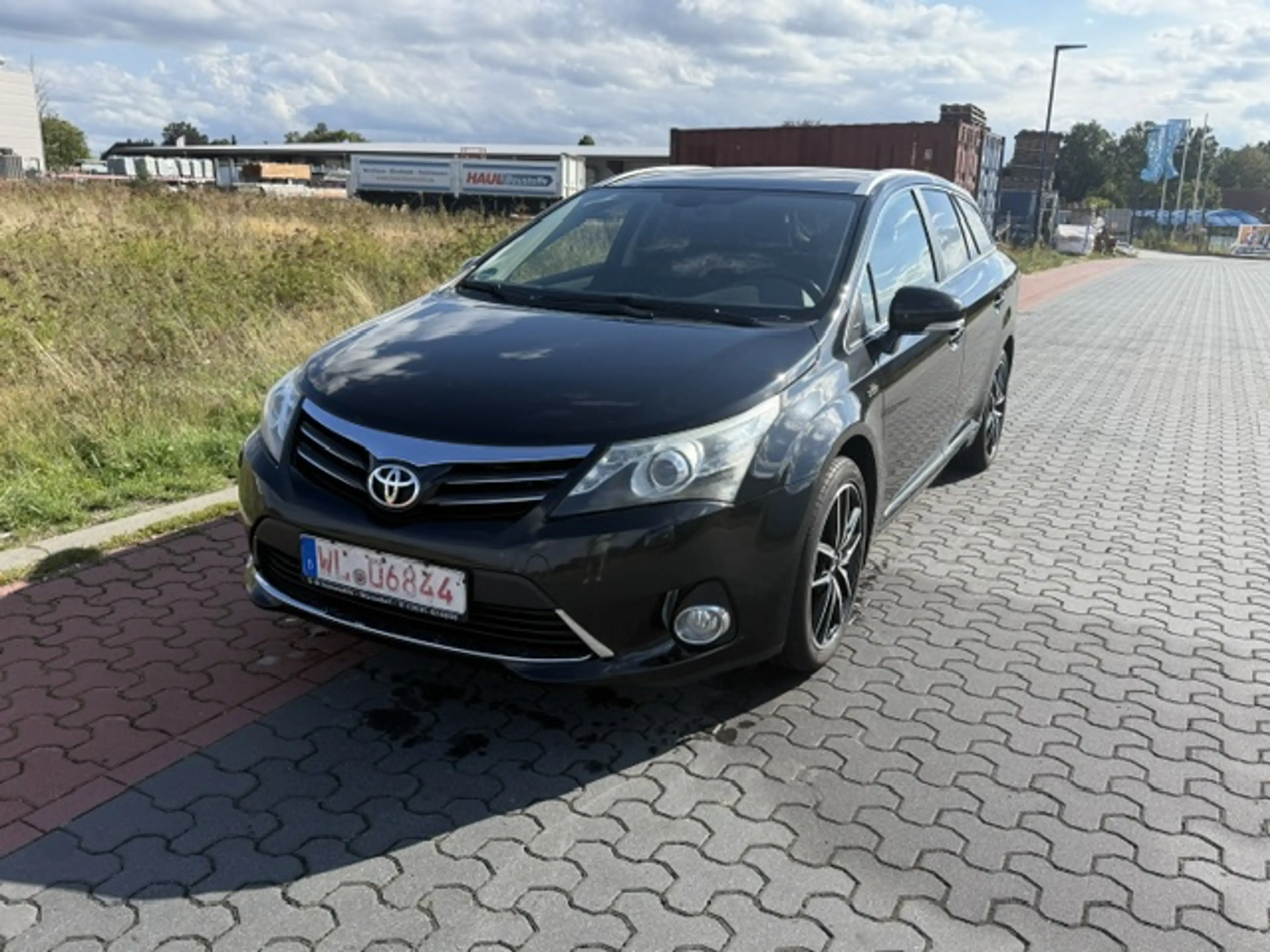 Toyota Avensis Executive+ — photo 3