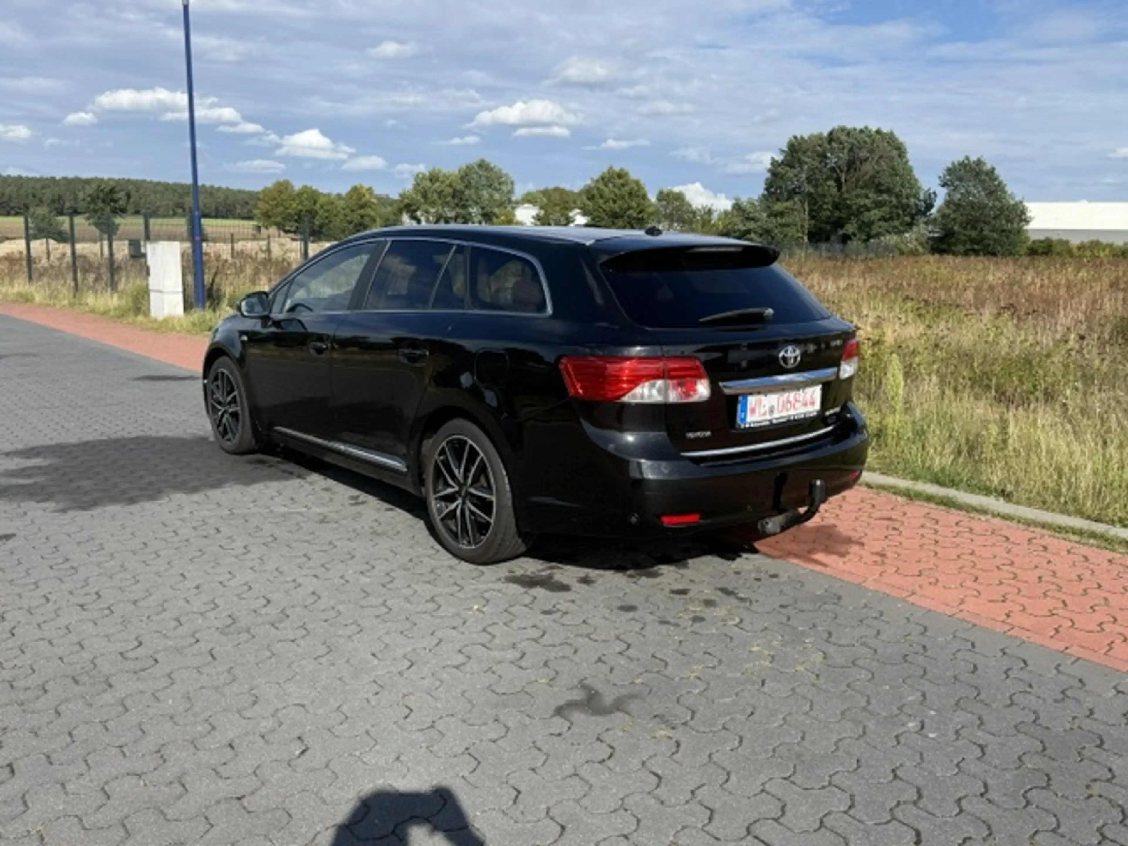 Toyota Avensis Executive+ — photo 9