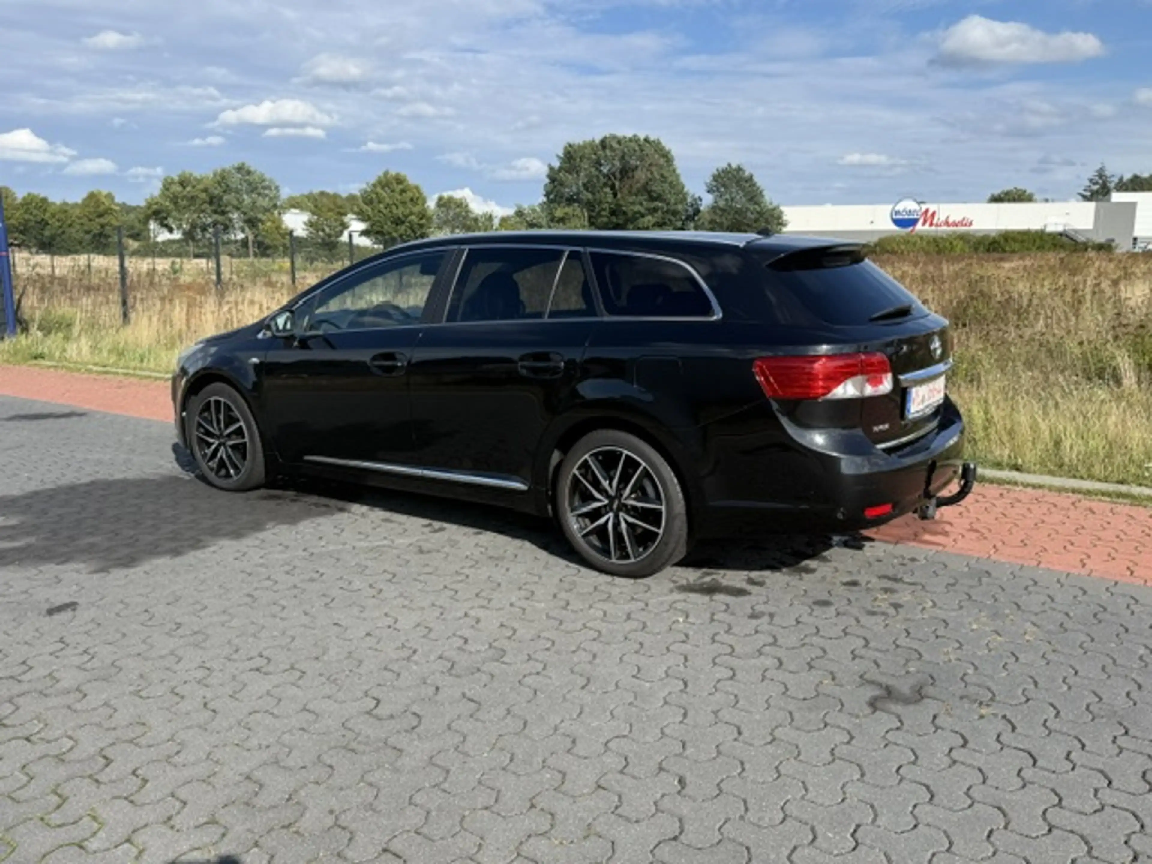 Toyota Avensis Executive+ — photo 8