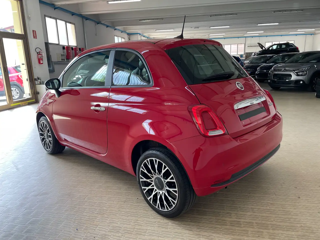 Fiat 500 1.0 hybrid 70cv 2024 Cerchi 16"+Sensori +Fendi 6