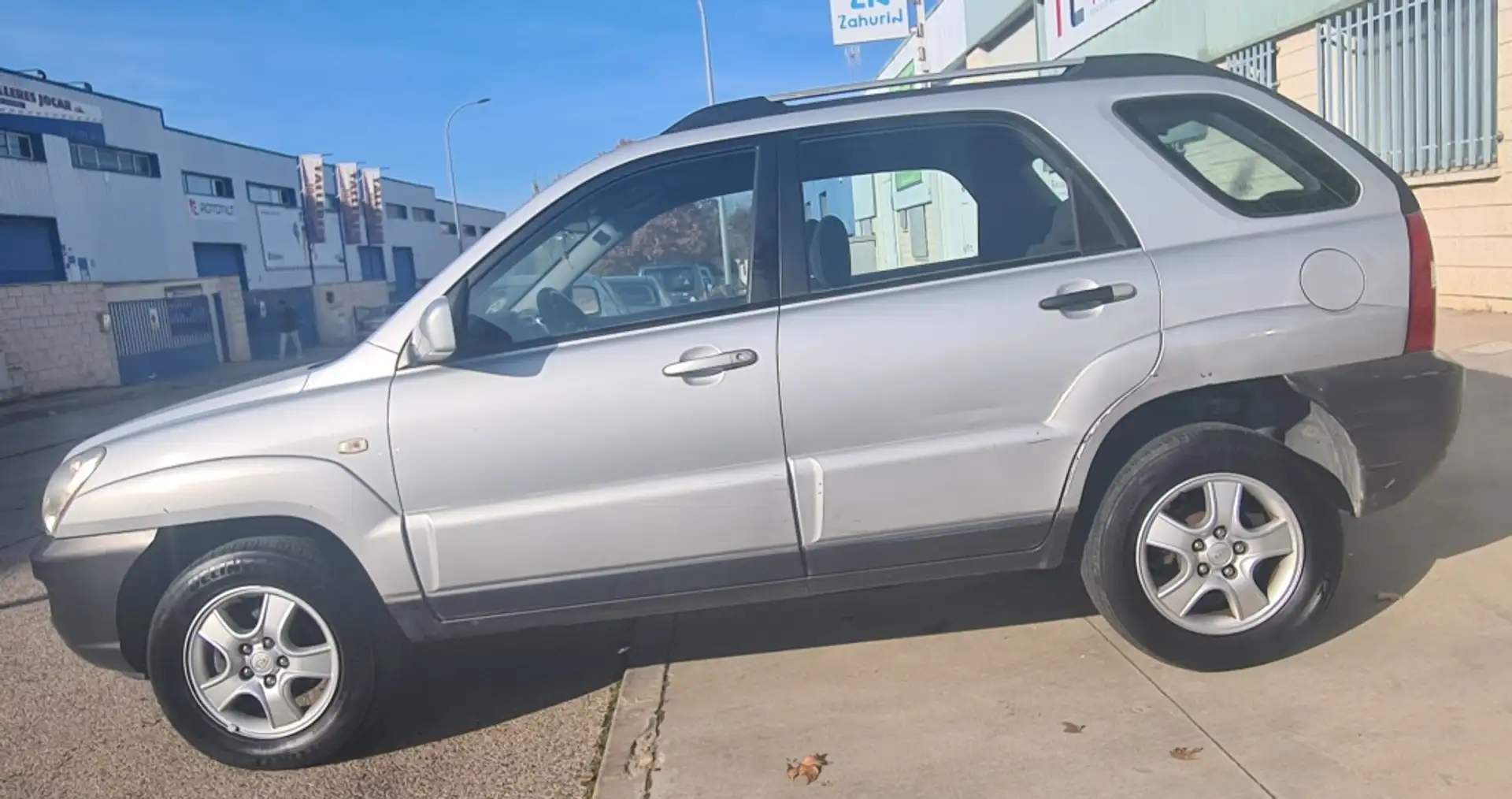 Kia Sportage 2.0CRDI VGT LX 4x2 Gris - 2