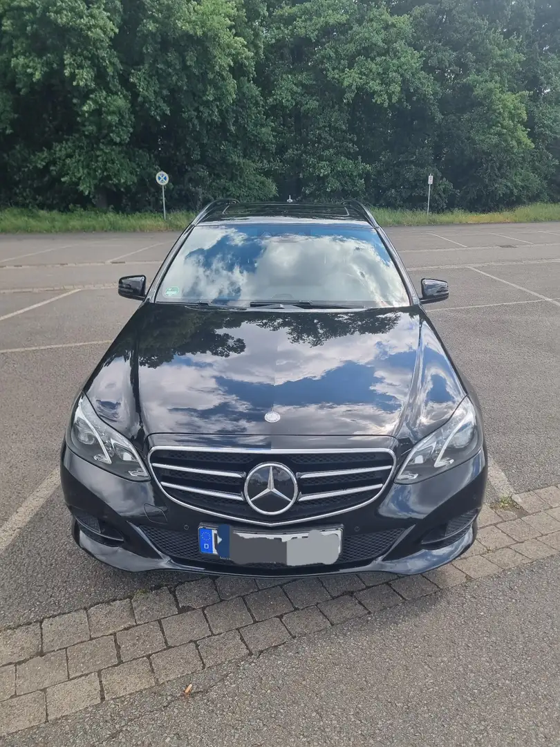 Mercedes-Benz E 250 7G - TRONIC /Edition E / Distronic Plus Schwarz - 1