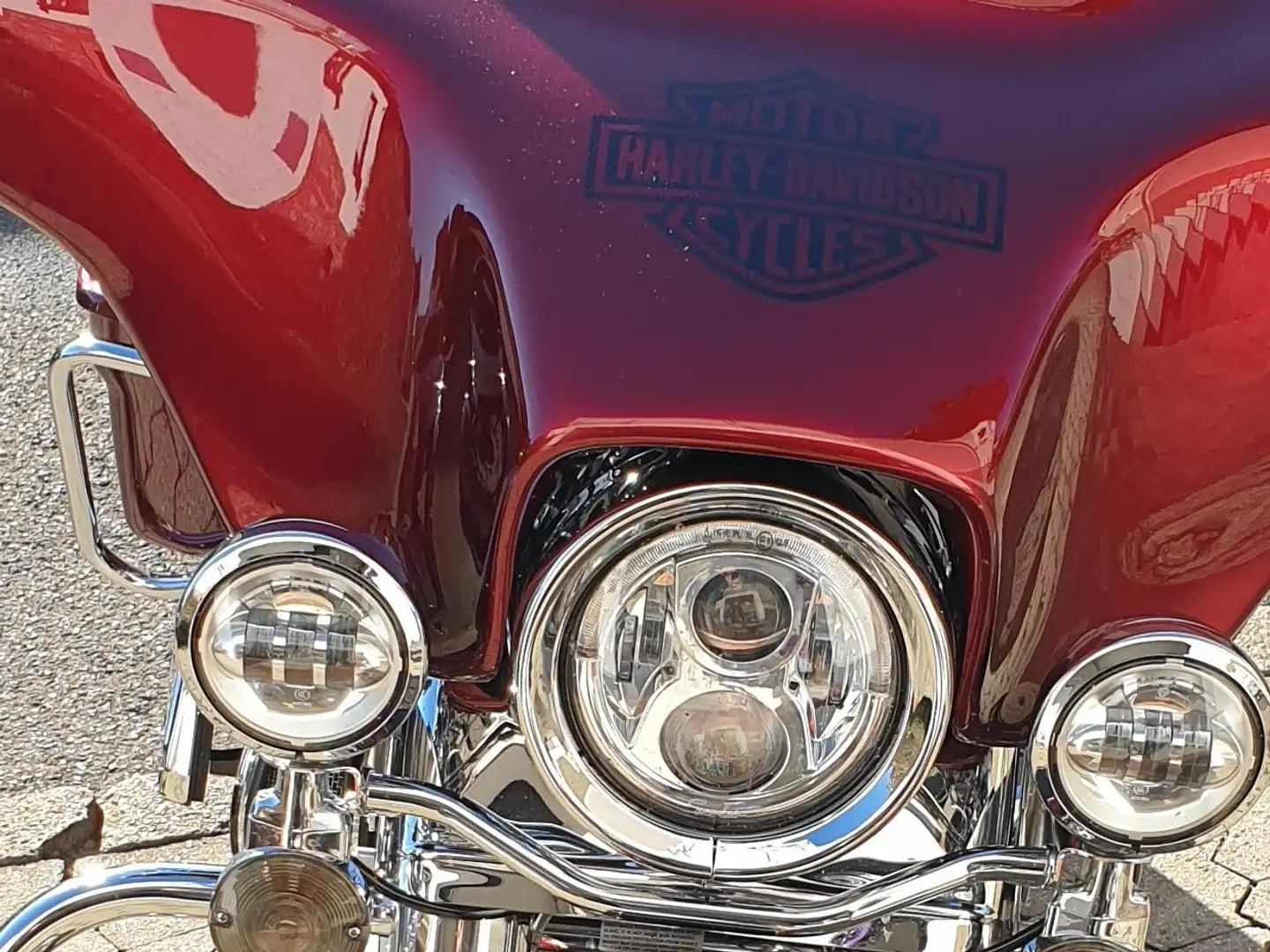 Harley-Davidson Road King Rouge - 2