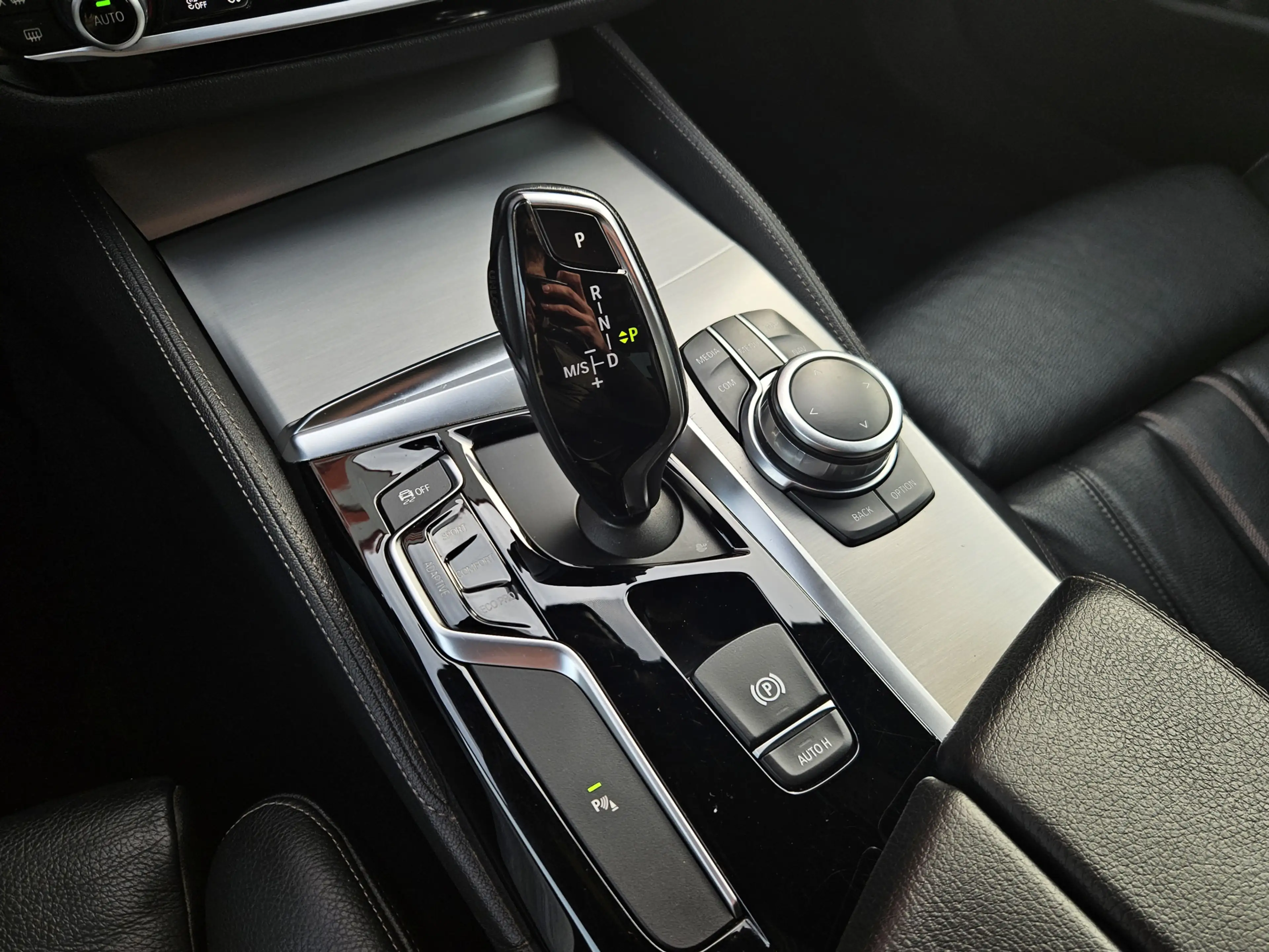 BMW M550 5-serie M550i xDrive High Executive | Head-up | El — photo 17