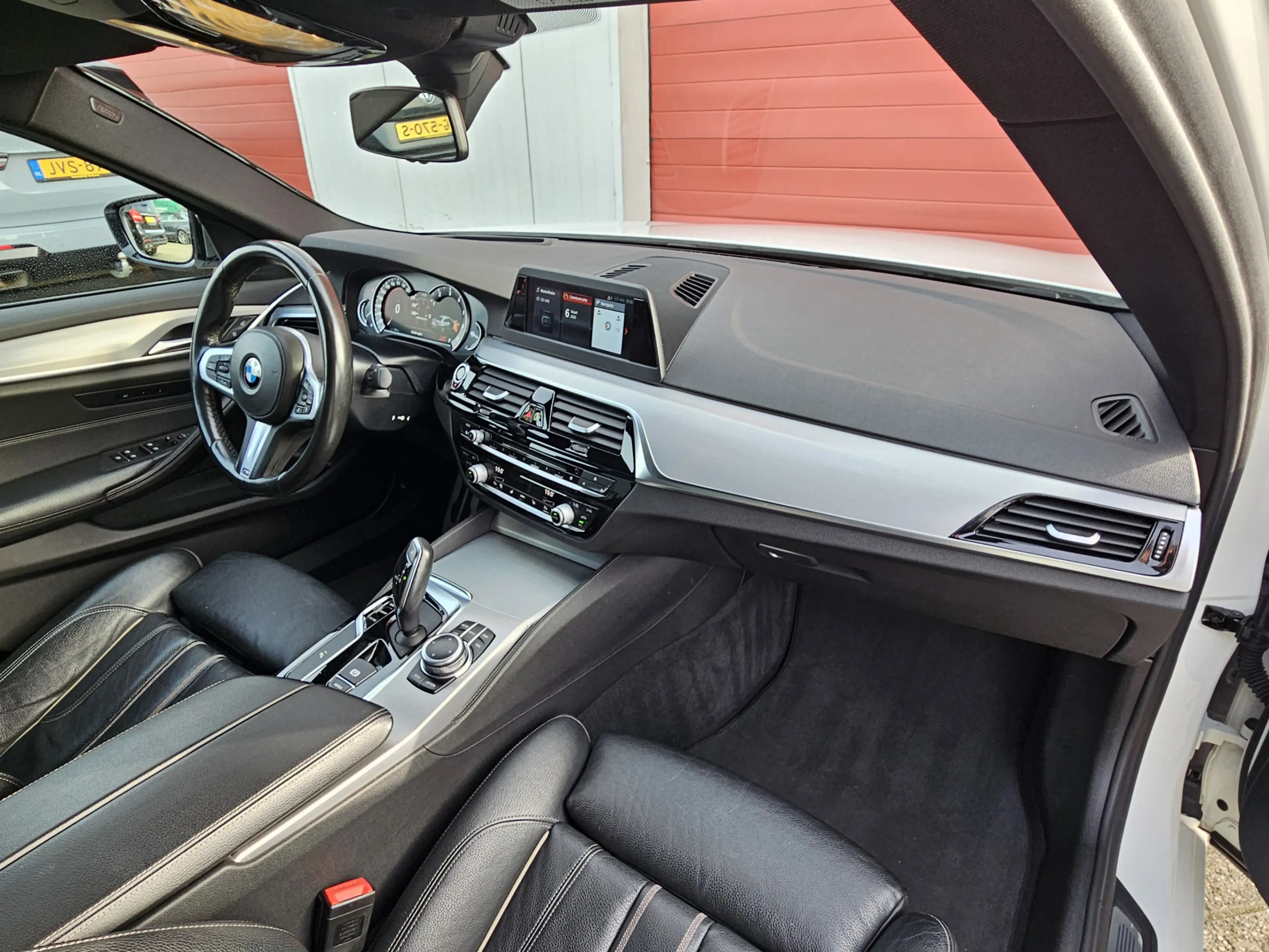 BMW M550 5-serie M550i xDrive High Executive | Head-up | El — photo 5