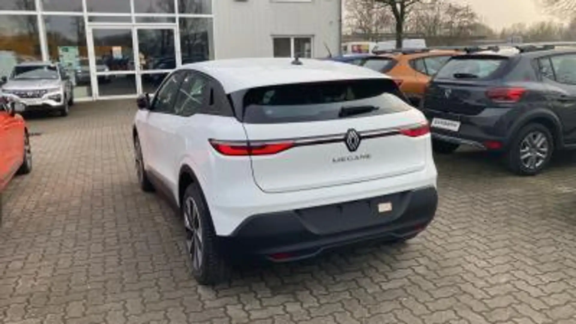 Renault Megane E-Tech Evolution 130 Comfort Range Weiß - 2