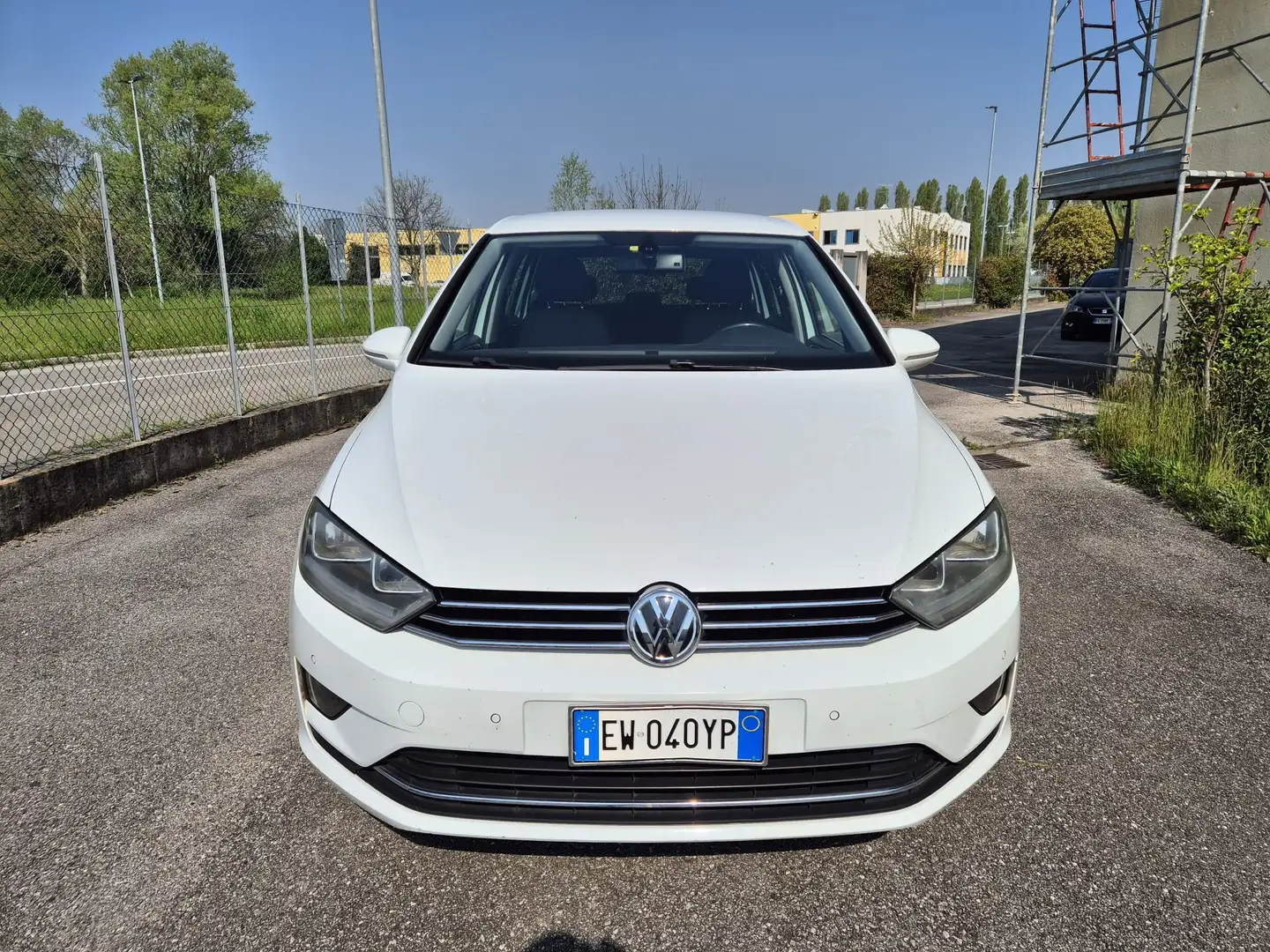 Volkswagen Golf Bianco - 1