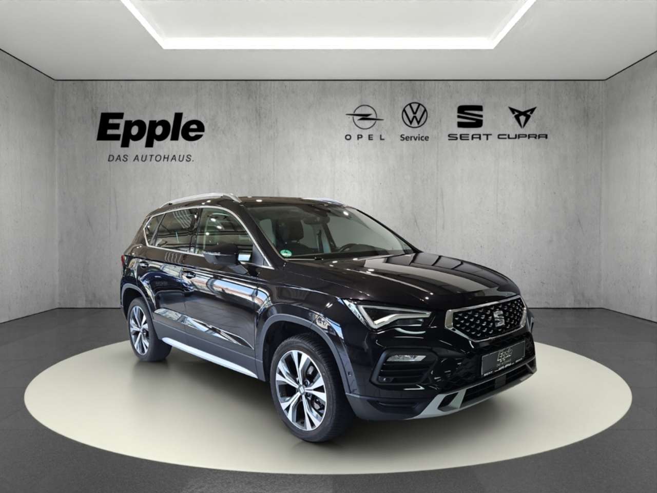 Seat Ateca 2023 — Xperience 1.5 AHK-klappbar Navi Digitales Cockpit