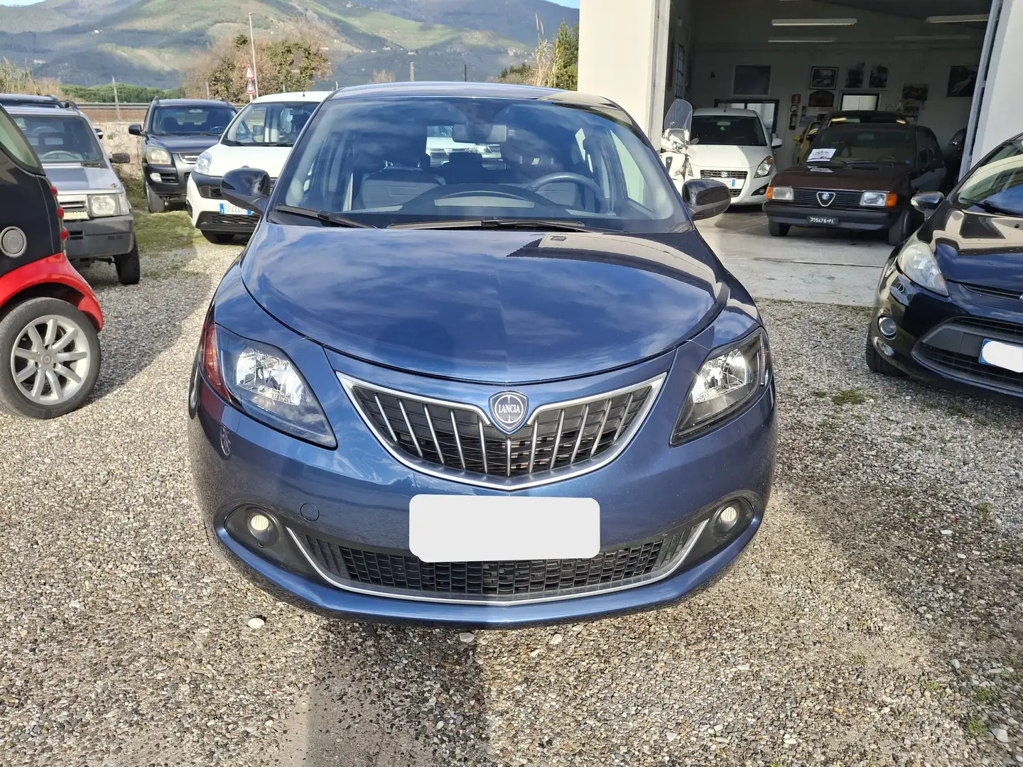 Lancia Ypsilon Ypsilon III 2021 1.2 Ecochic Gpl 69cv Blau - 2