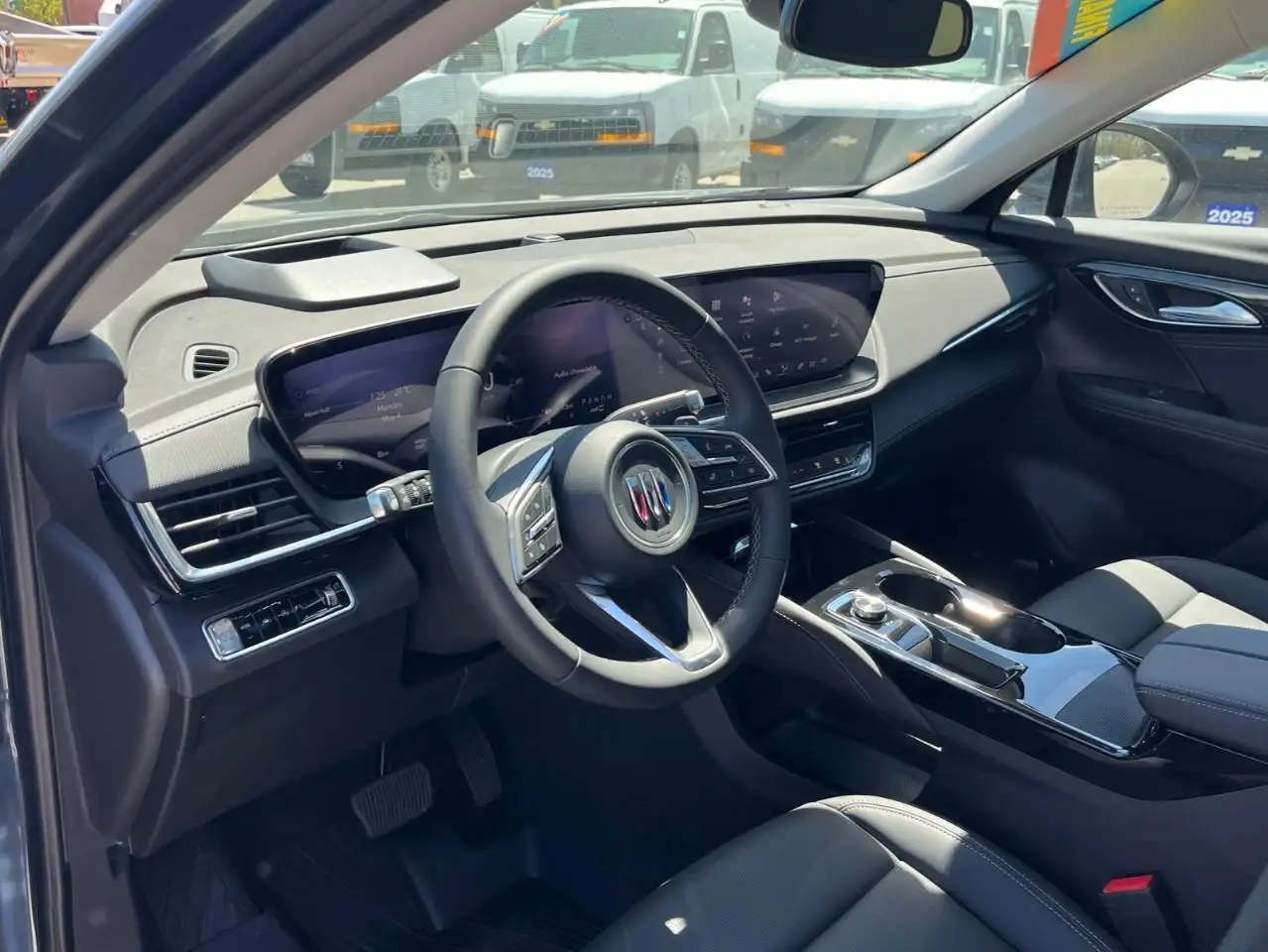 Buick Envision снимка Buick Envision