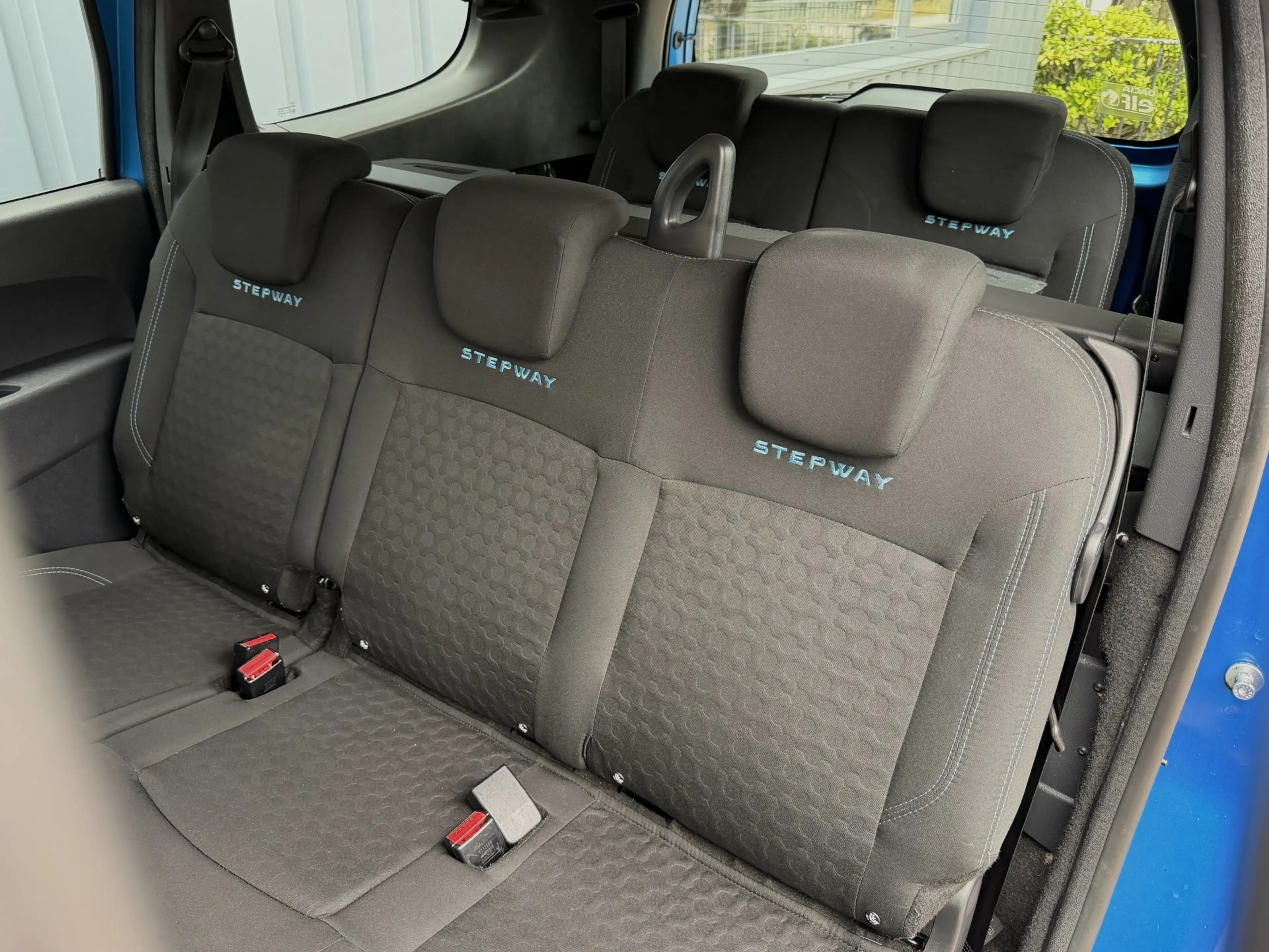 Dacia Lodgy 1.2 TCe Stepway 7-PERSOONS!/ONDERHOUDEN!/NW APK!/ — photo 11