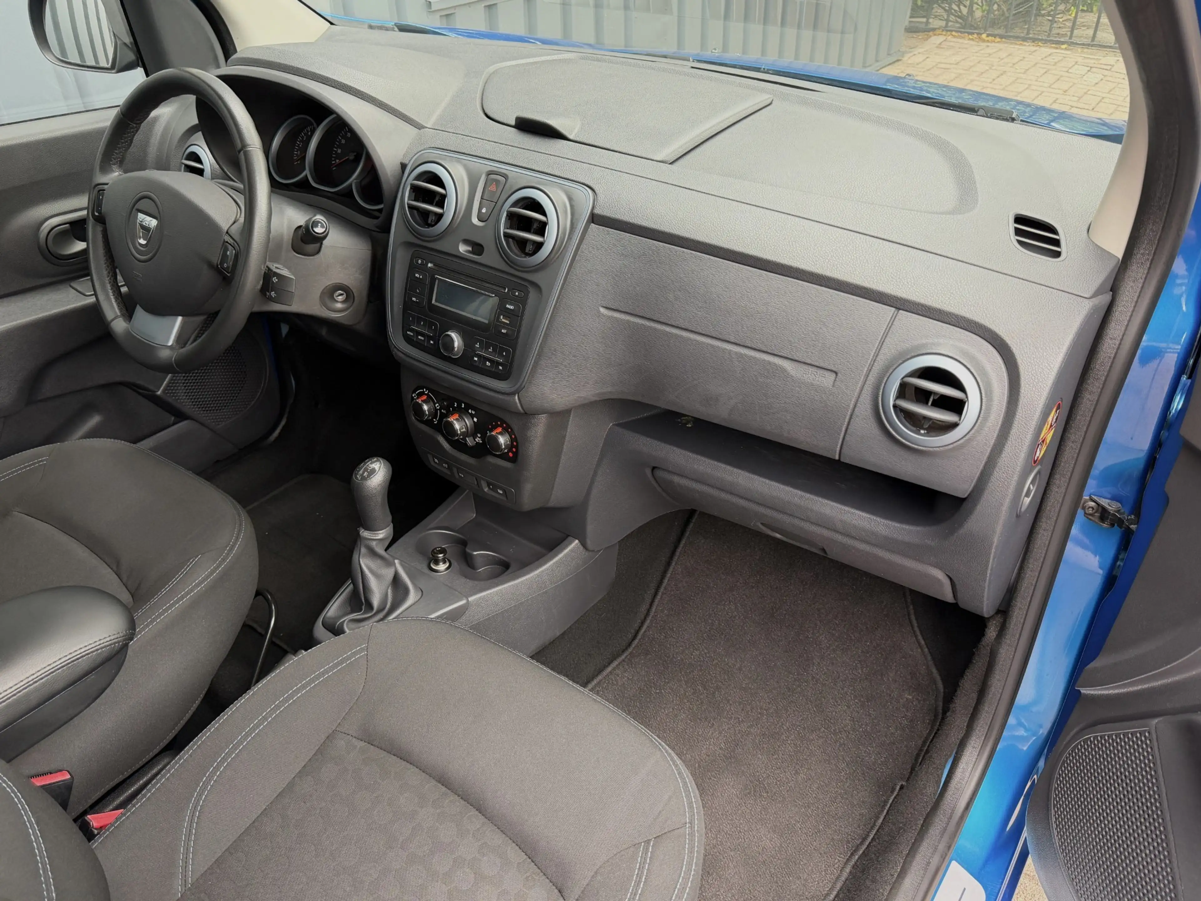 Dacia Lodgy 1.2 TCe Stepway 7-PERSOONS!/ONDERHOUDEN!/NW APK!/ — photo 9