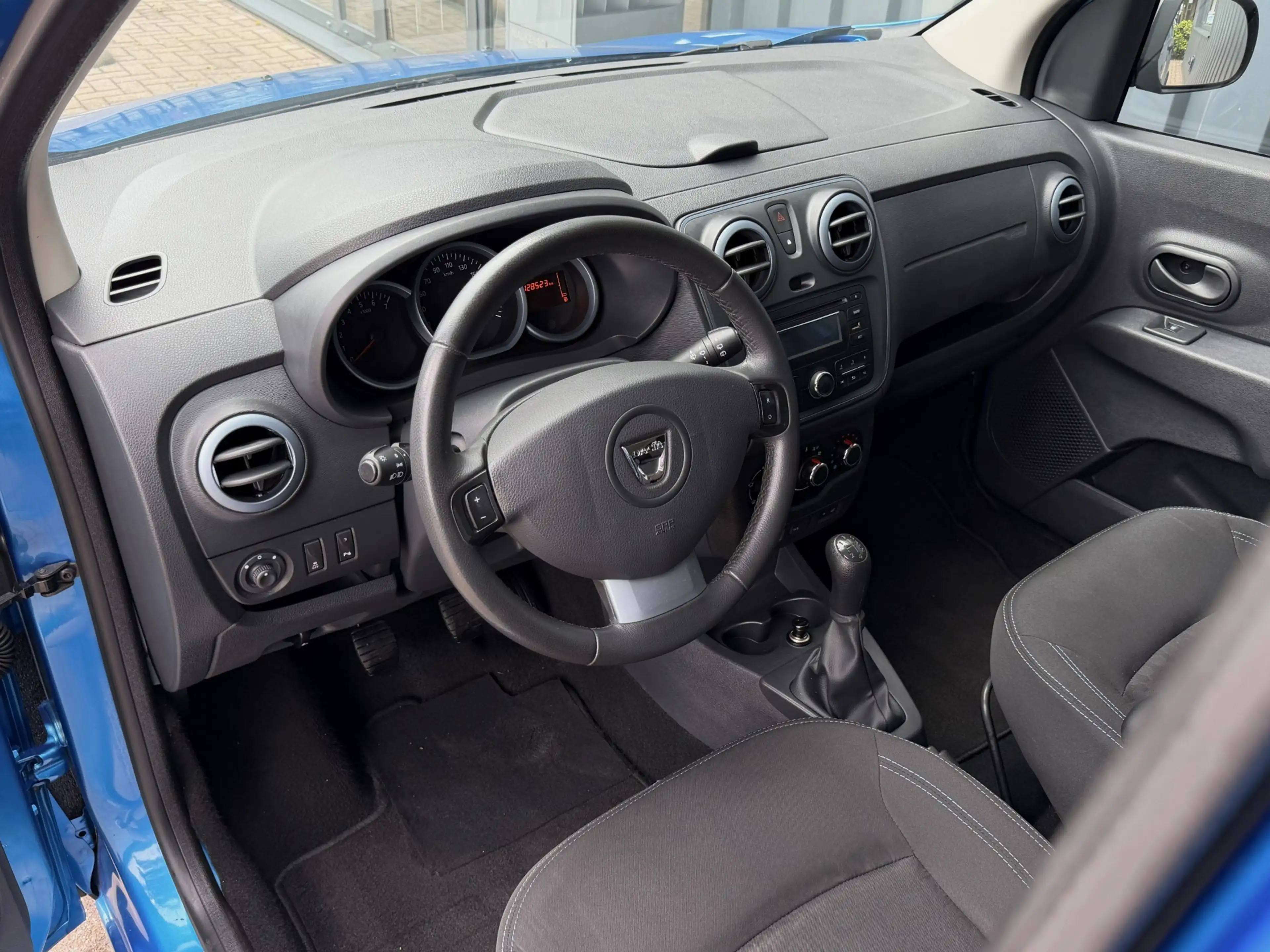 Dacia Lodgy 1.2 TCe Stepway 7-PERSOONS!/ONDERHOUDEN!/NW APK!/ — photo 8