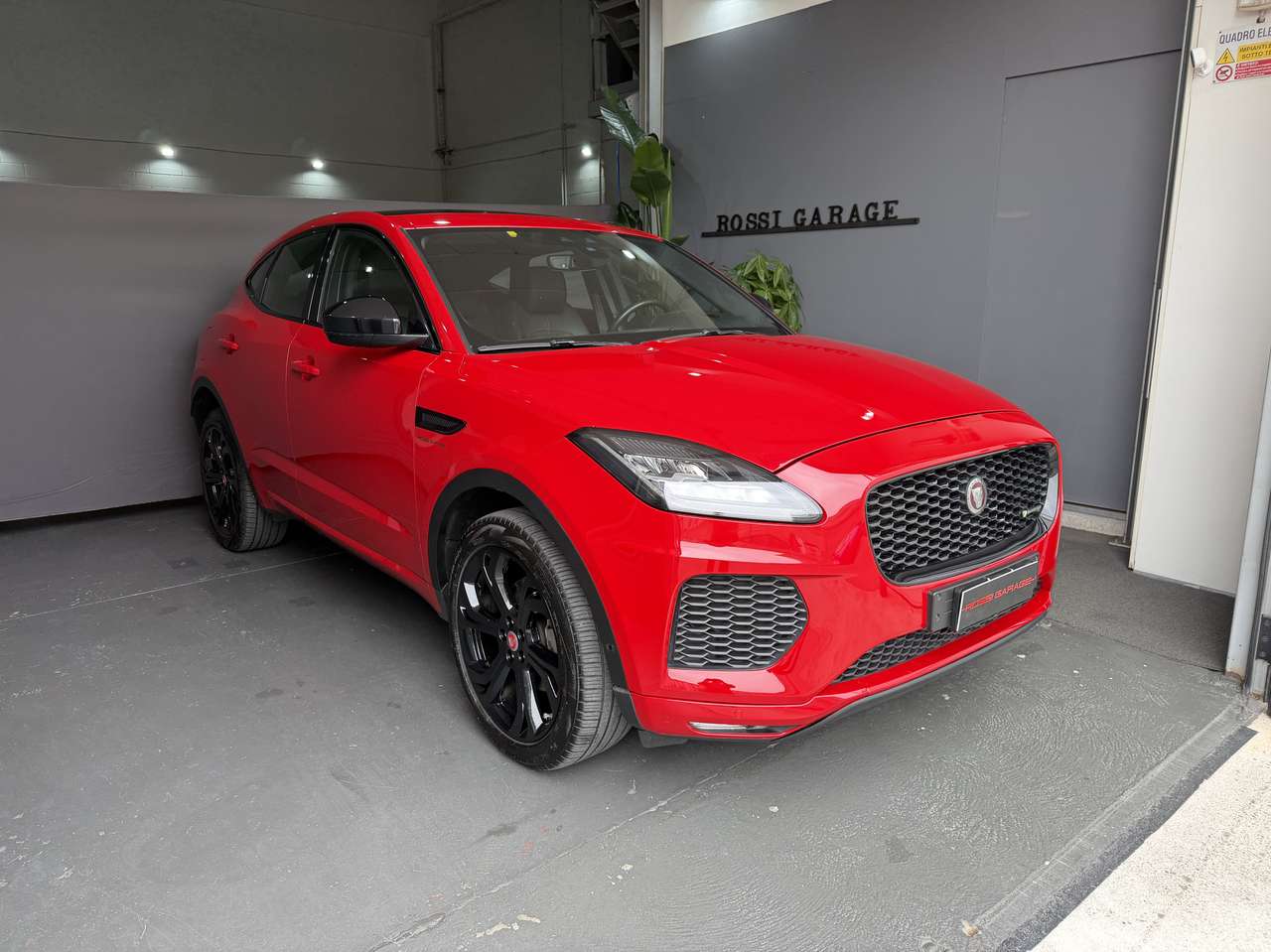 Jaguar E-Pace E-PACE 2.0D I4 FIRST EDITION AWD 180CV AUTO