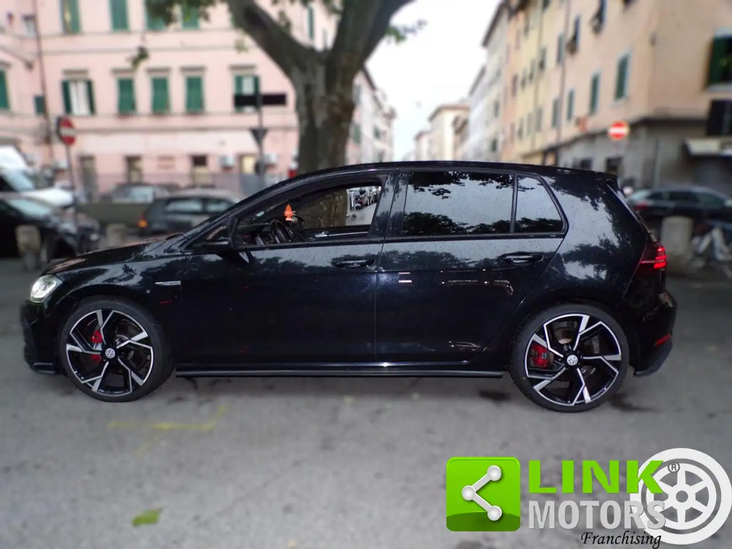 Volkswagen Golf GTD 2.0 TDI 184CV DSG Restyling Black - 1