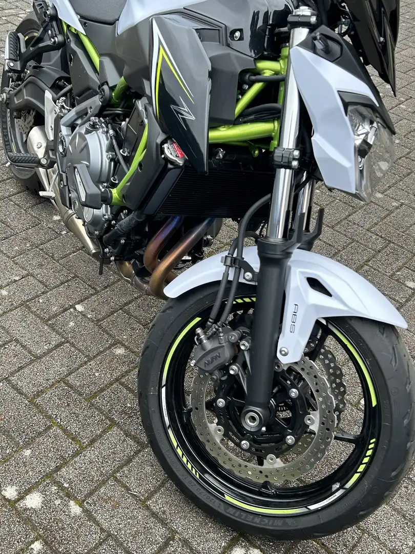 Kawasaki Z 650 Weiß - 2