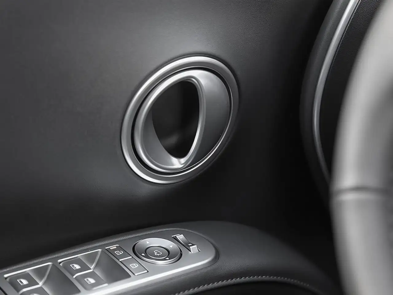 Hyundai PALISADE Hybrid photo Hyundai PALISADE Hybrid