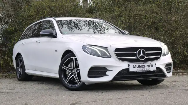 Mercedes-Benz E 300 E T-Modell E 300 de AMG-Line Head-up