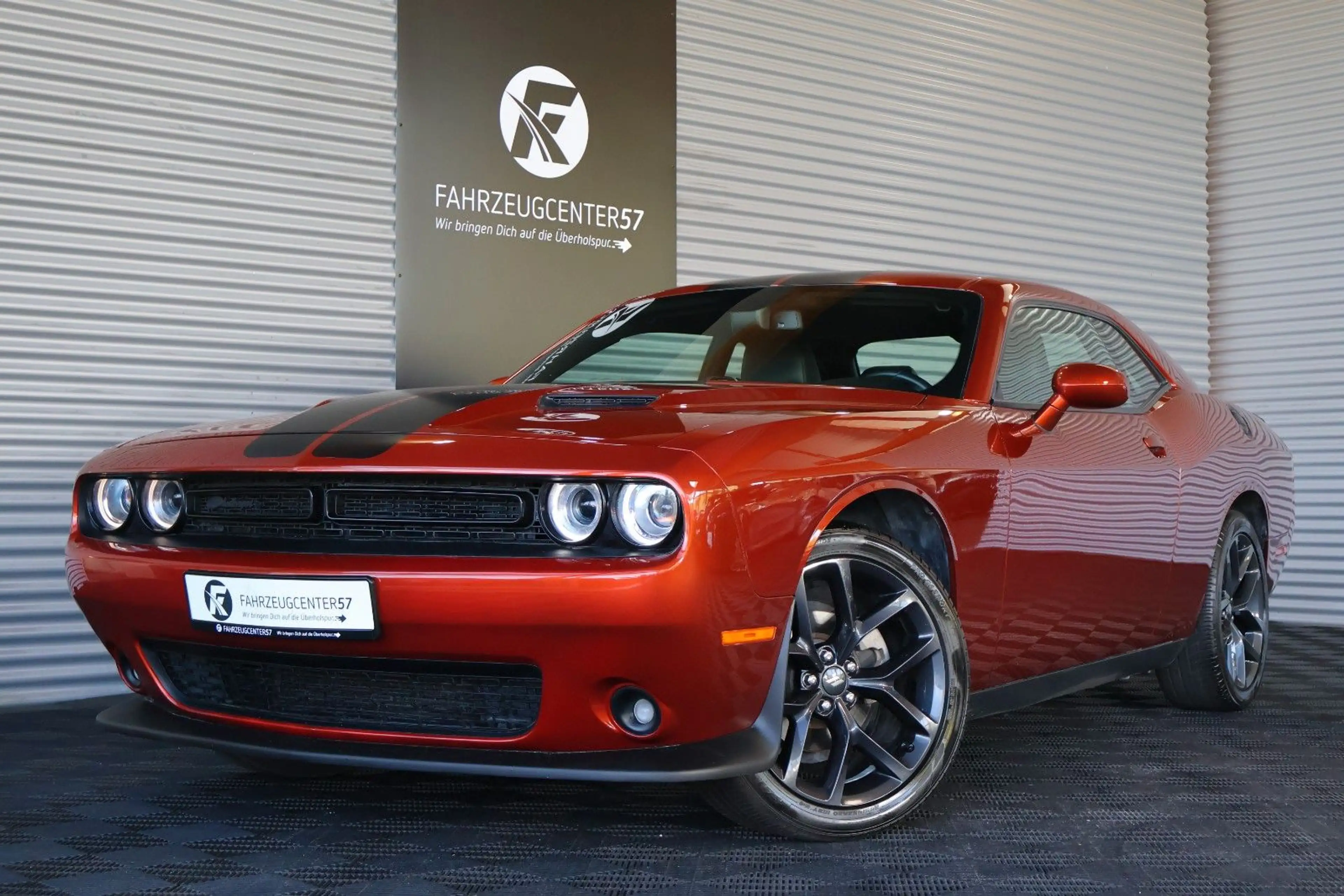Dodge Challenger SXT 3.6L V6/PDC/NAVI/CARPLAY/KAMERA