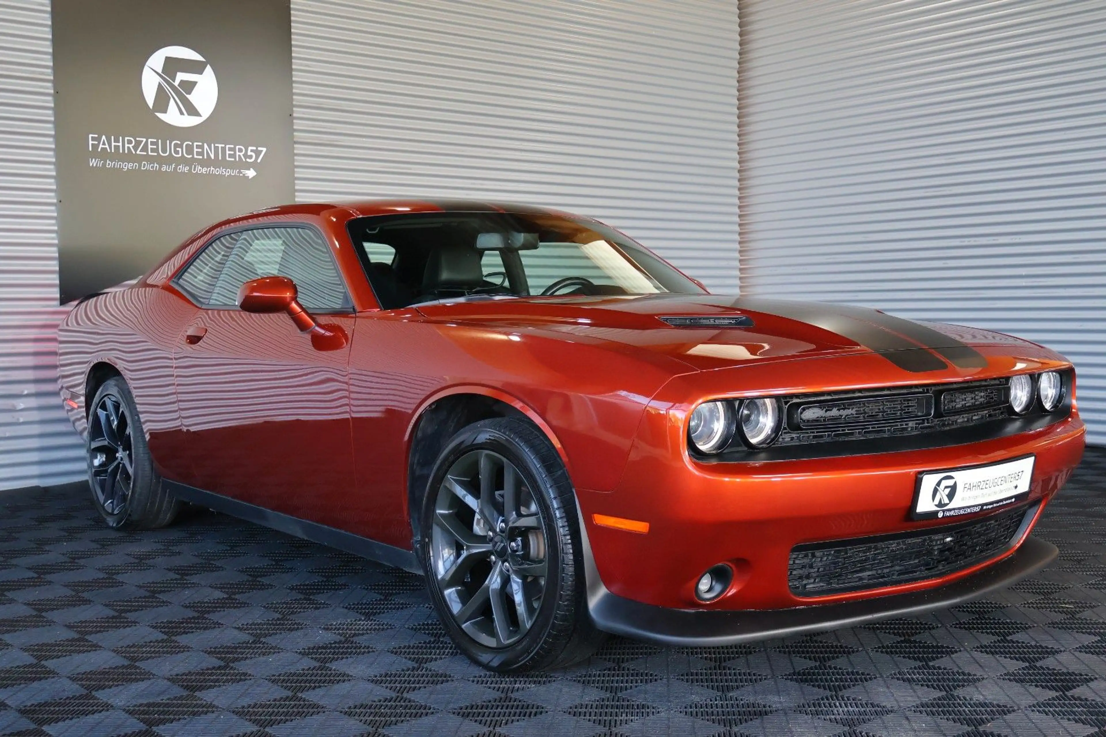 Dodge Challenger SXT 3.6L V6/PDC/NAVI/CARPLAY/KAMERA — photo 7