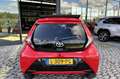 Toyota Aygo 1.0 VVT-i x-joy cabrio Rot - thumbnail 30