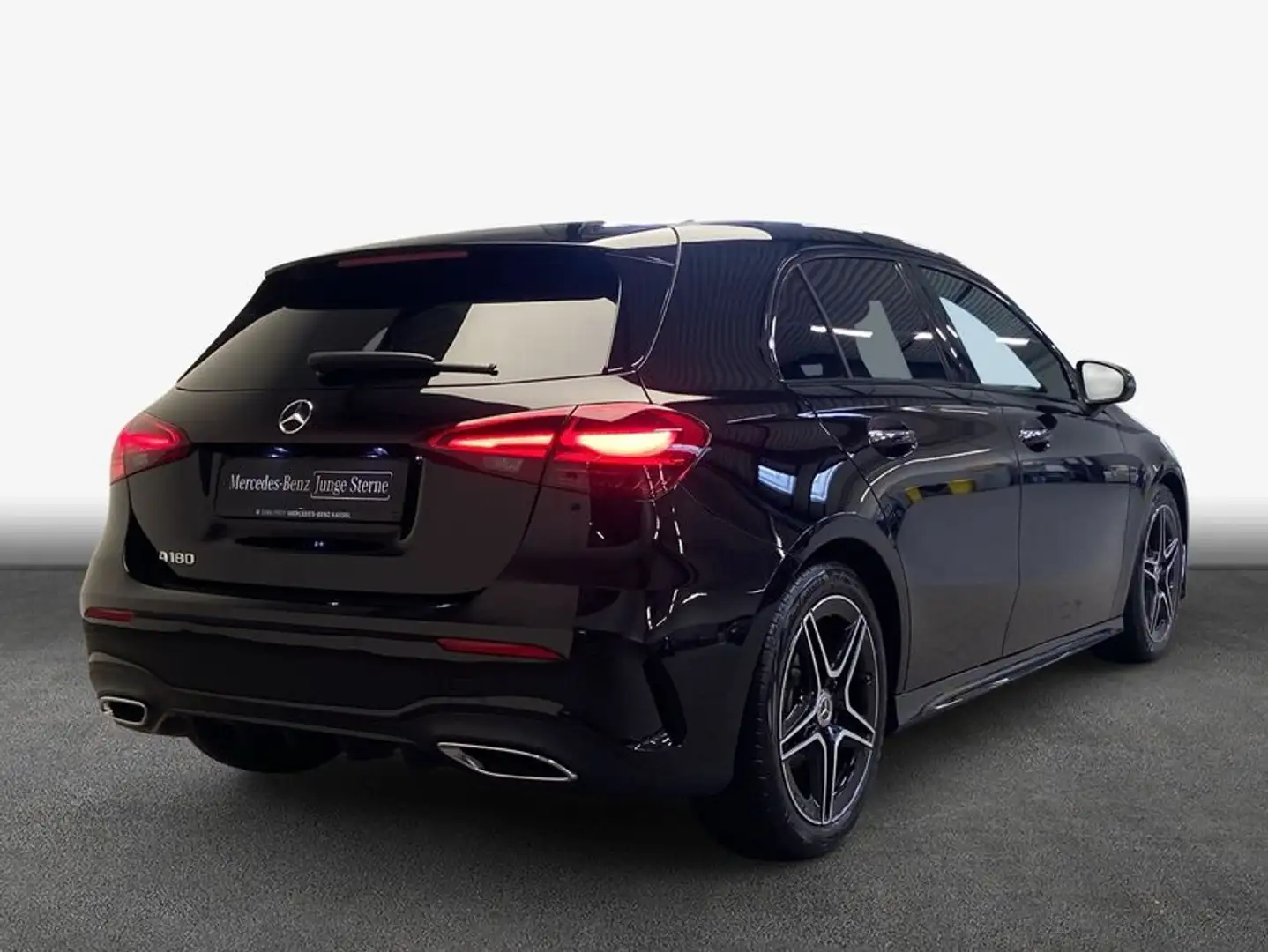 Mercedes-Benz A 180 A-Klasse Schwarz - 2