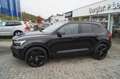 Volvo XC40 B3 Benzin 2WD Plus Black Edit. DKG/Panorama Schwarz - thumbnail 2