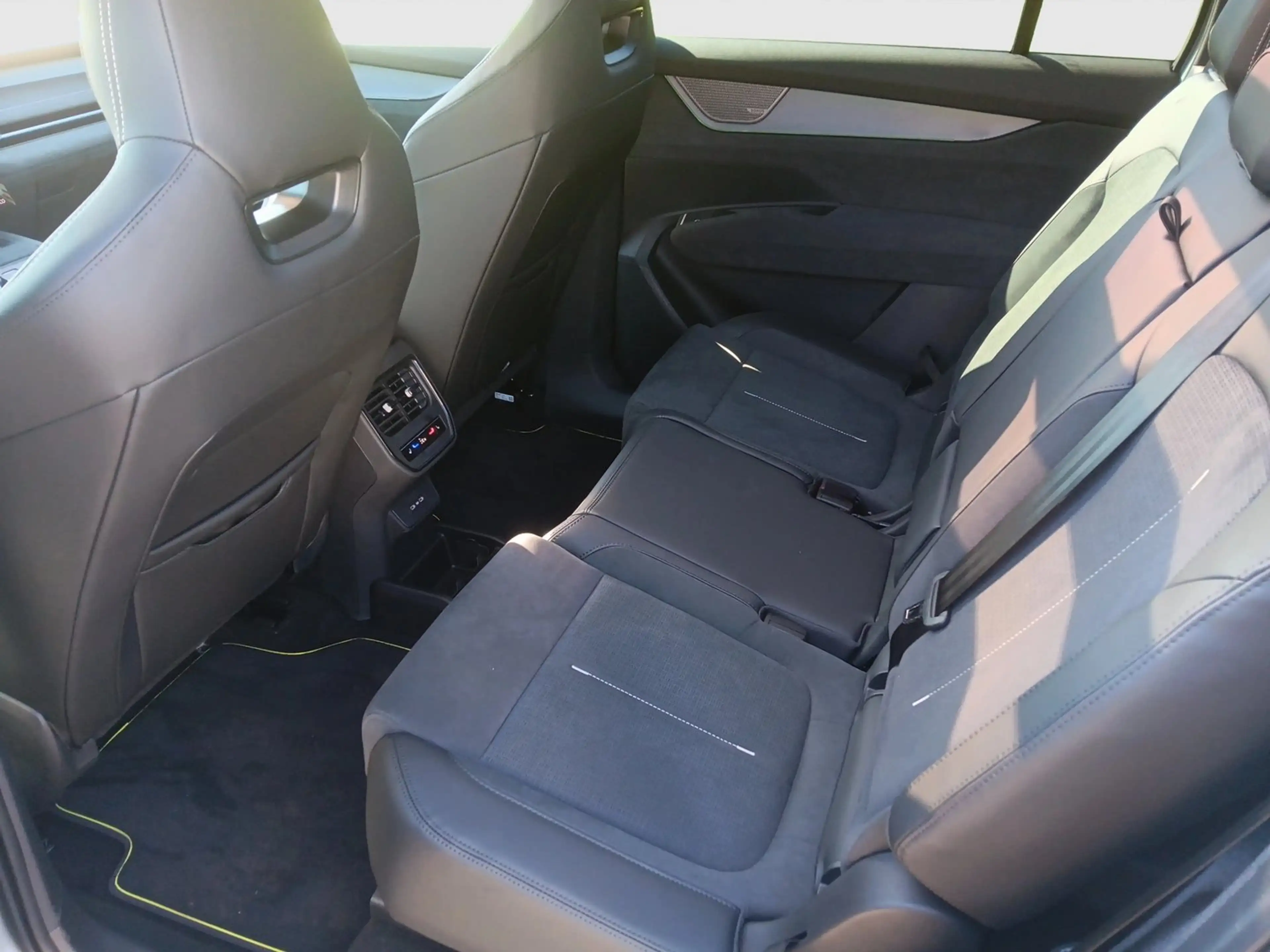 Skoda Peaq Sportline 90x — photo 11
