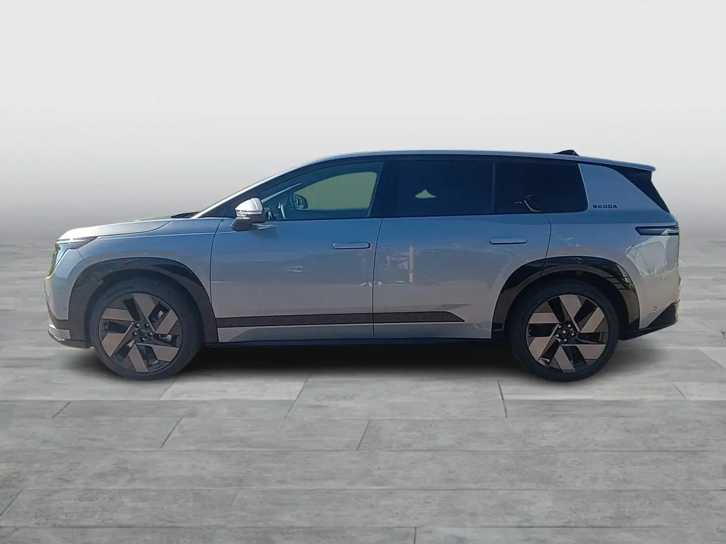 Skoda Peaq Sportline 90x Silber - 2