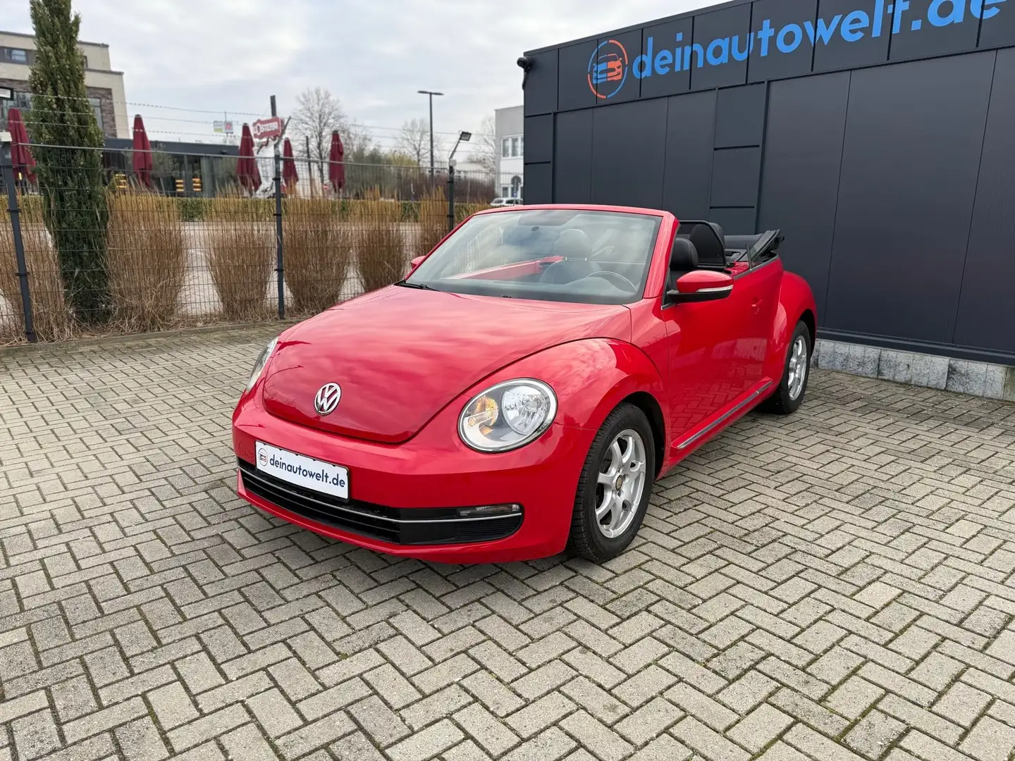 Volkswagen Beetle 2.5 TSI DSG Cabriolet*Automatik Rot - 1