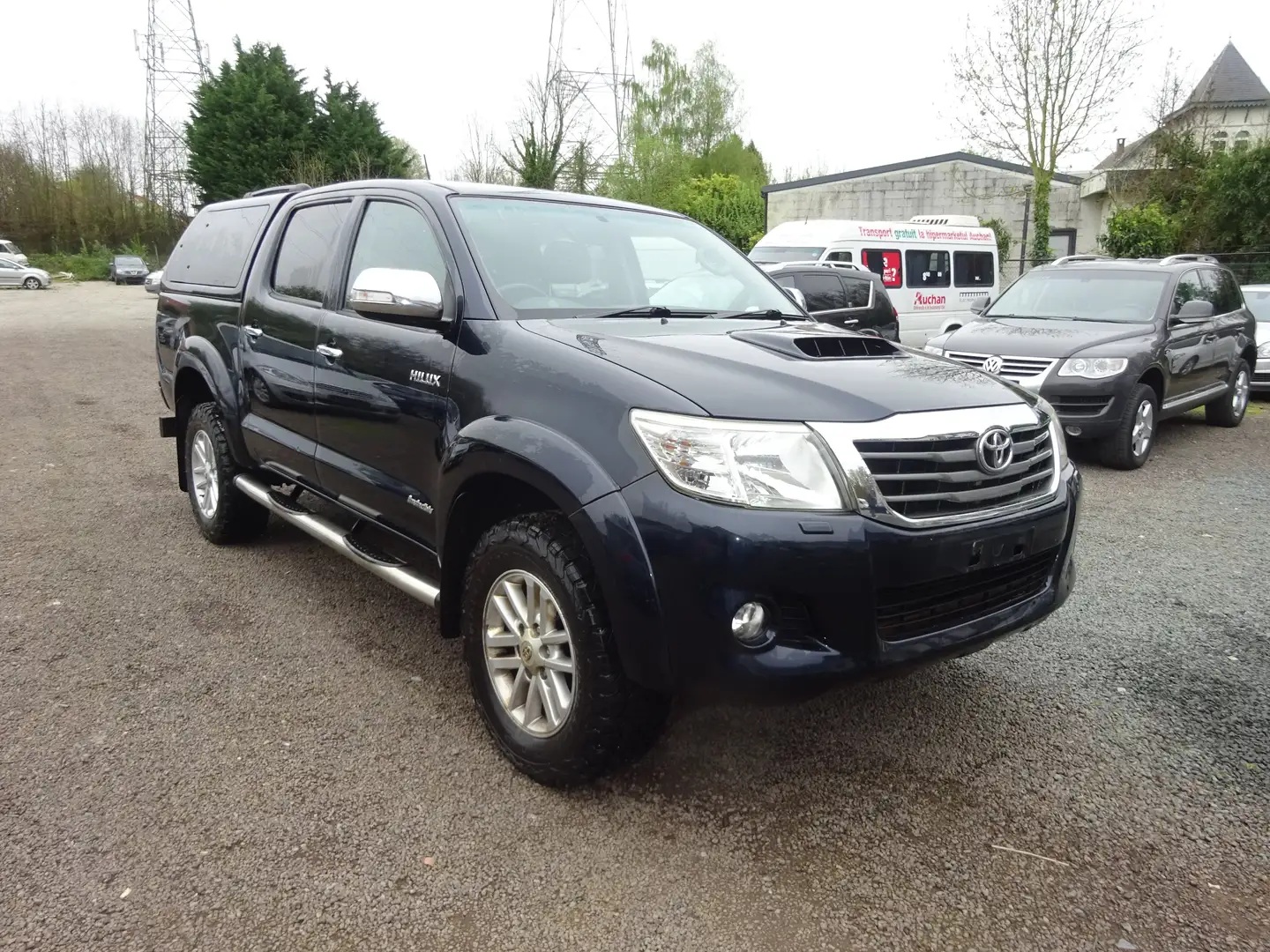 Toyota Hilux 3.0 diesel conduite a droite Fekete - 1