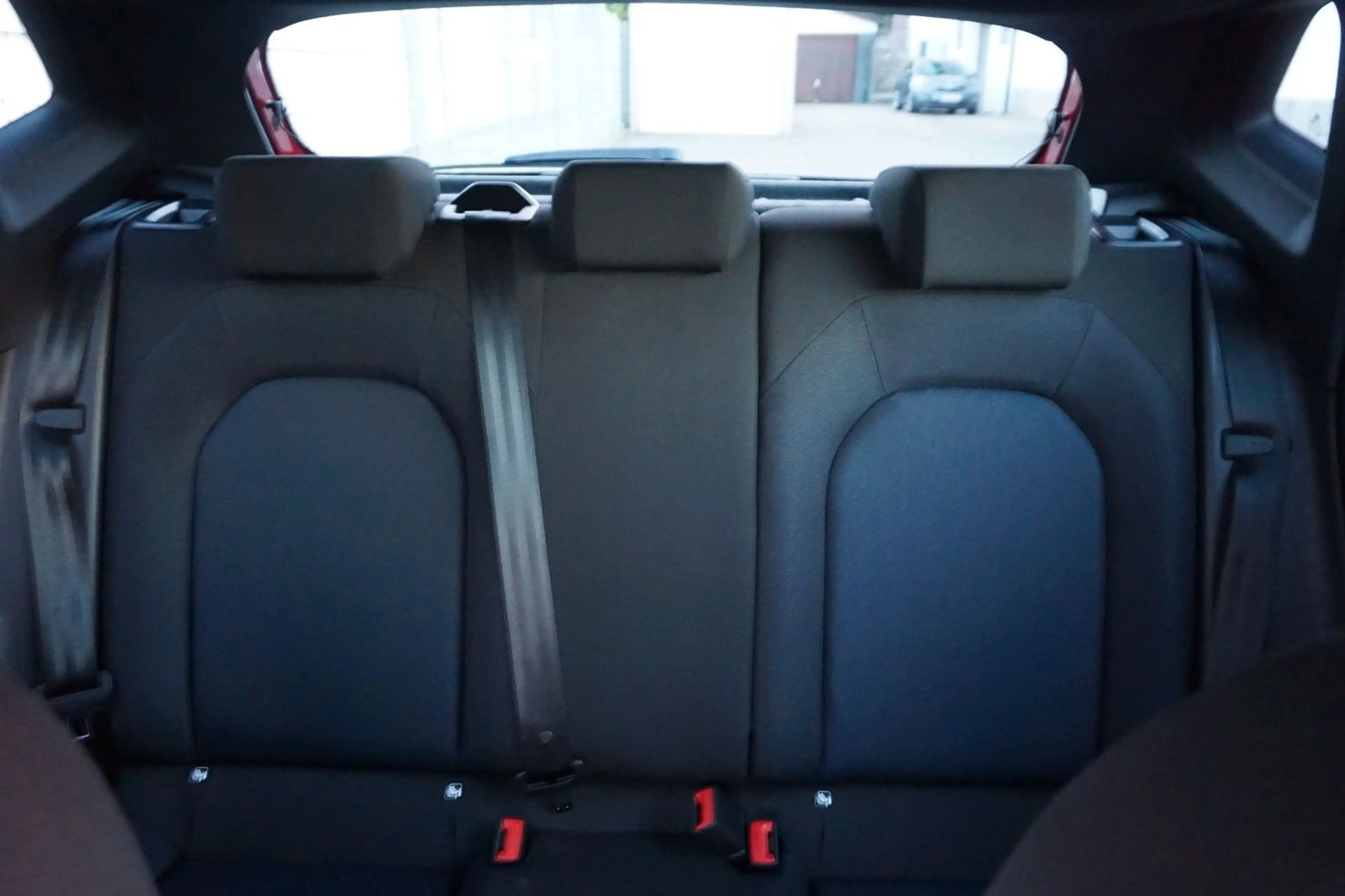 SEAT Ibiza FR 1. 0 TSI NAVI/RFK/ACC/BEATS/18 ZOLL/LED — photo 12