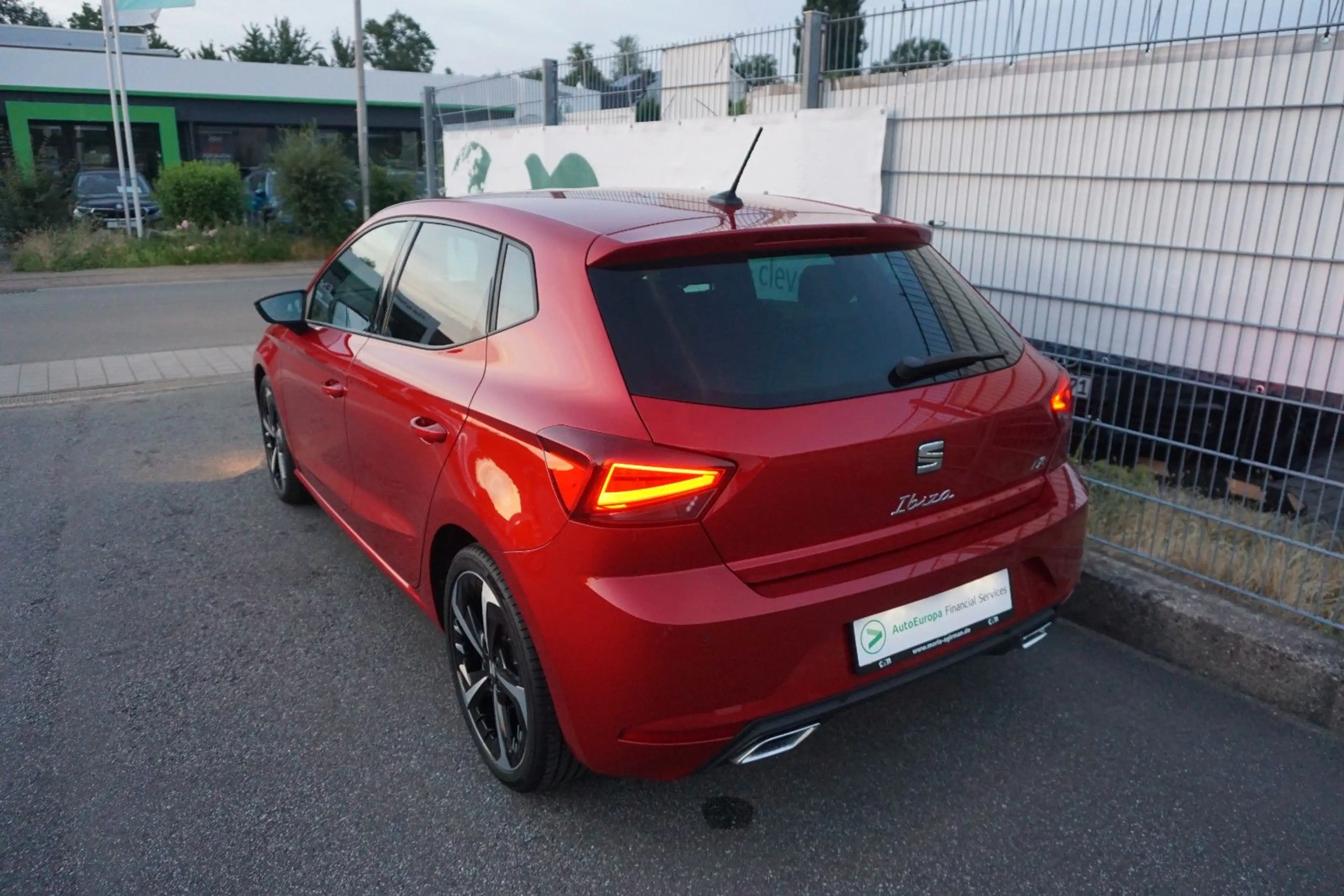 SEAT Ibiza FR 1. 0 TSI NAVI/RFK/ACC/BEATS/18 ZOLL/LED — photo 5