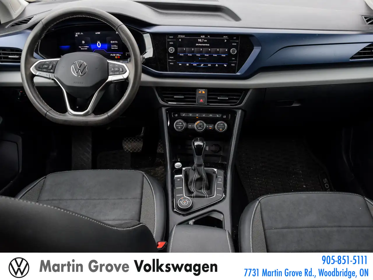 Volkswagen Taos photo Volkswagen Taos