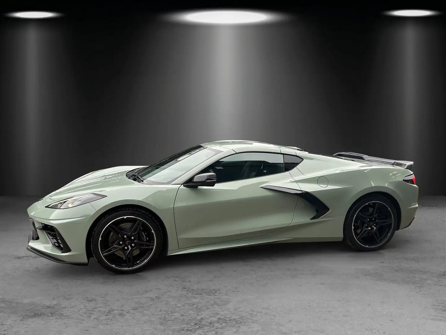 Corvette C8 Coupé 3LT MY 2024 MAGNETIC/FRONT LIFT/EU-MODE Grün - 2