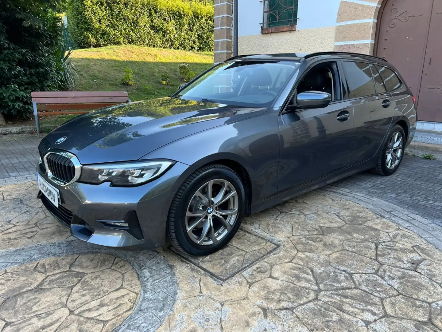 BMW 320 320iA Touring Gris - 1