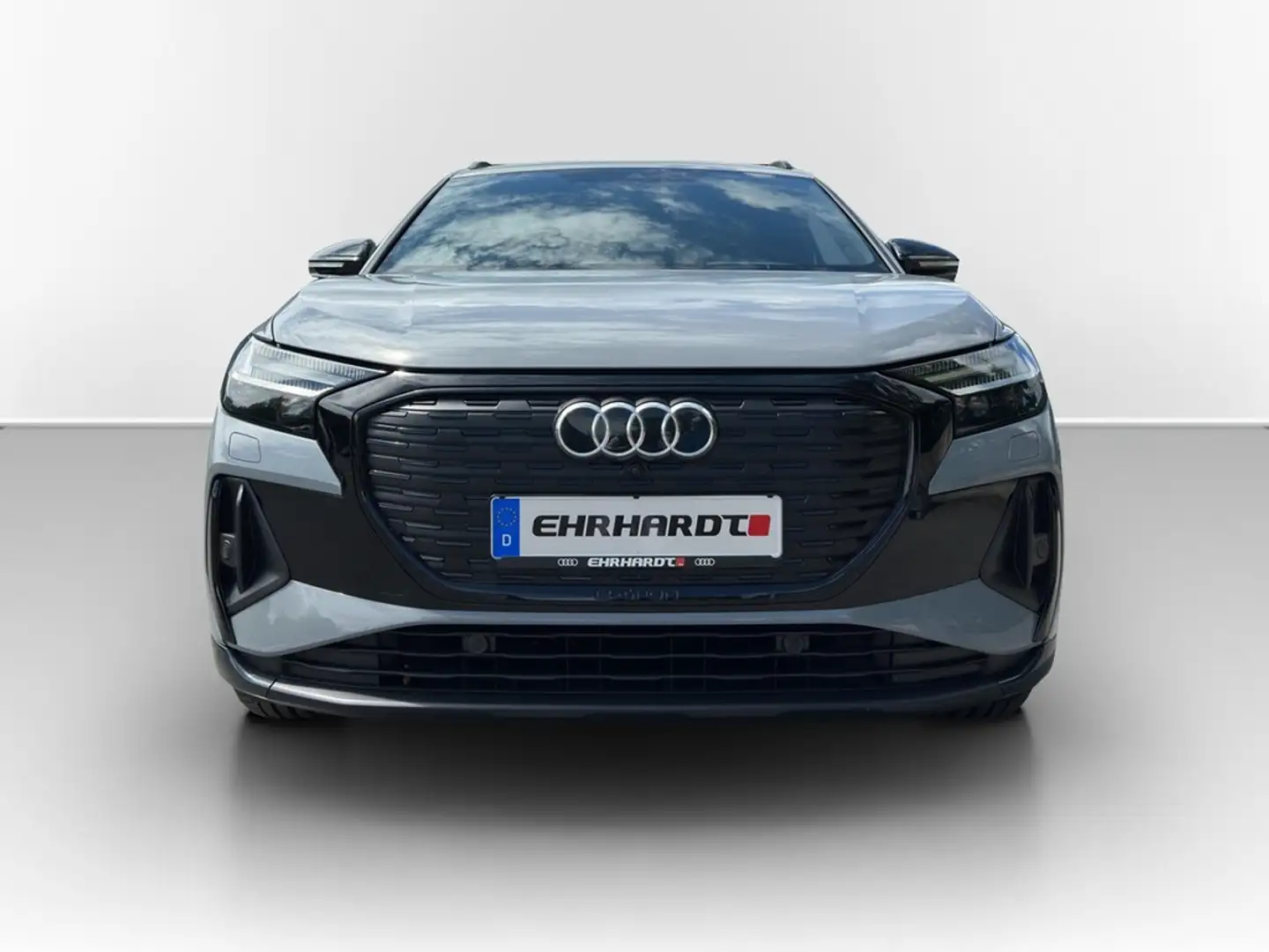Audi Q4 e-tron 40 S line MATRIX*HEADUP*VIRTUAL*NAVI*PDC*SONOS*21" Grau - 2