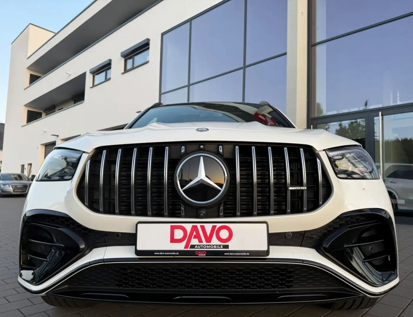 Mercedes-Benz GLE 53 AMG 4Matic+ Night SUV/Burmester/Pano Blanc - 2