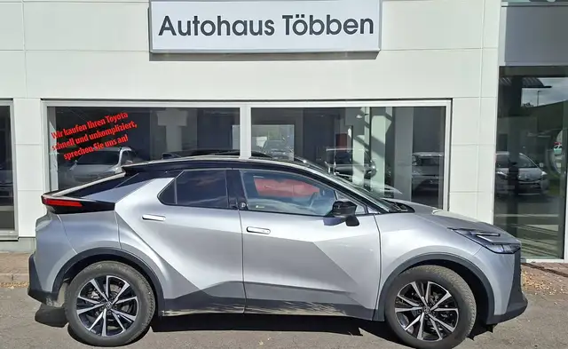 Toyota C-HR C-HR 1.8 Hybrid Team D + Ganzjahresreifen