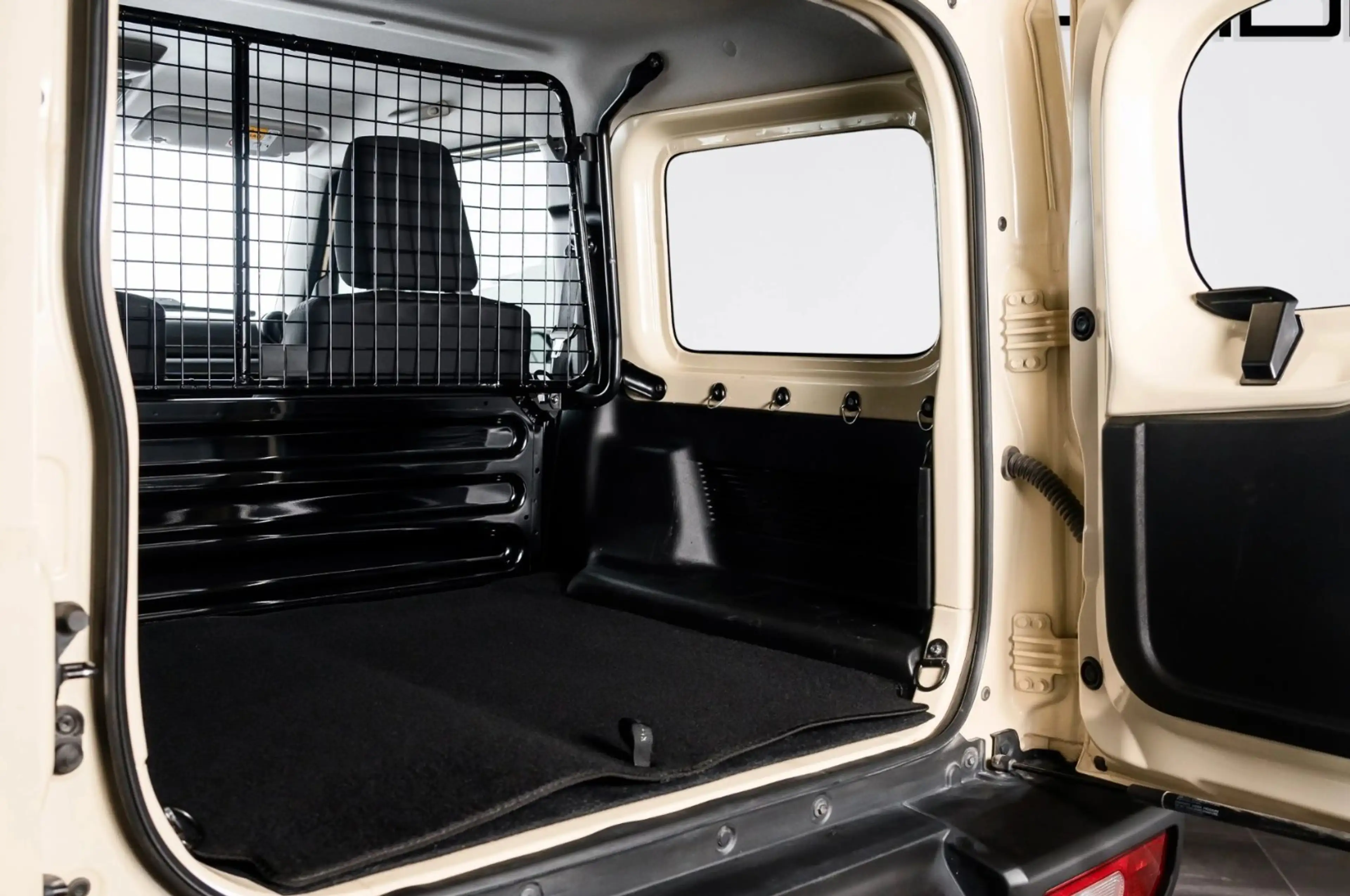 Suzuki Jimny Comfort AllGrip Edition Sahara — photo 2