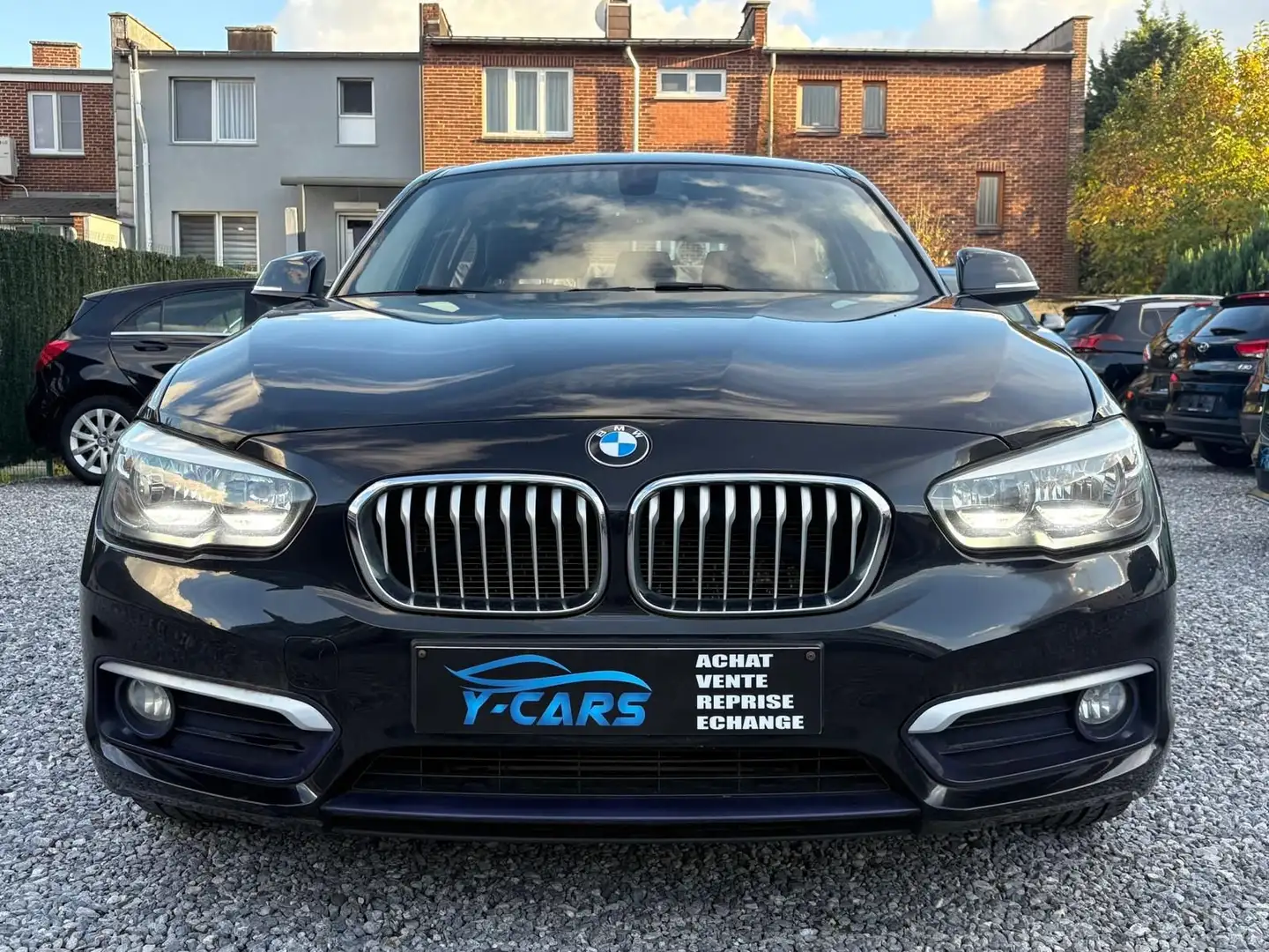 BMW 116 i //MODERN LINE// FACE LIFT// 12MOIS GARANTIE Zwart - 2